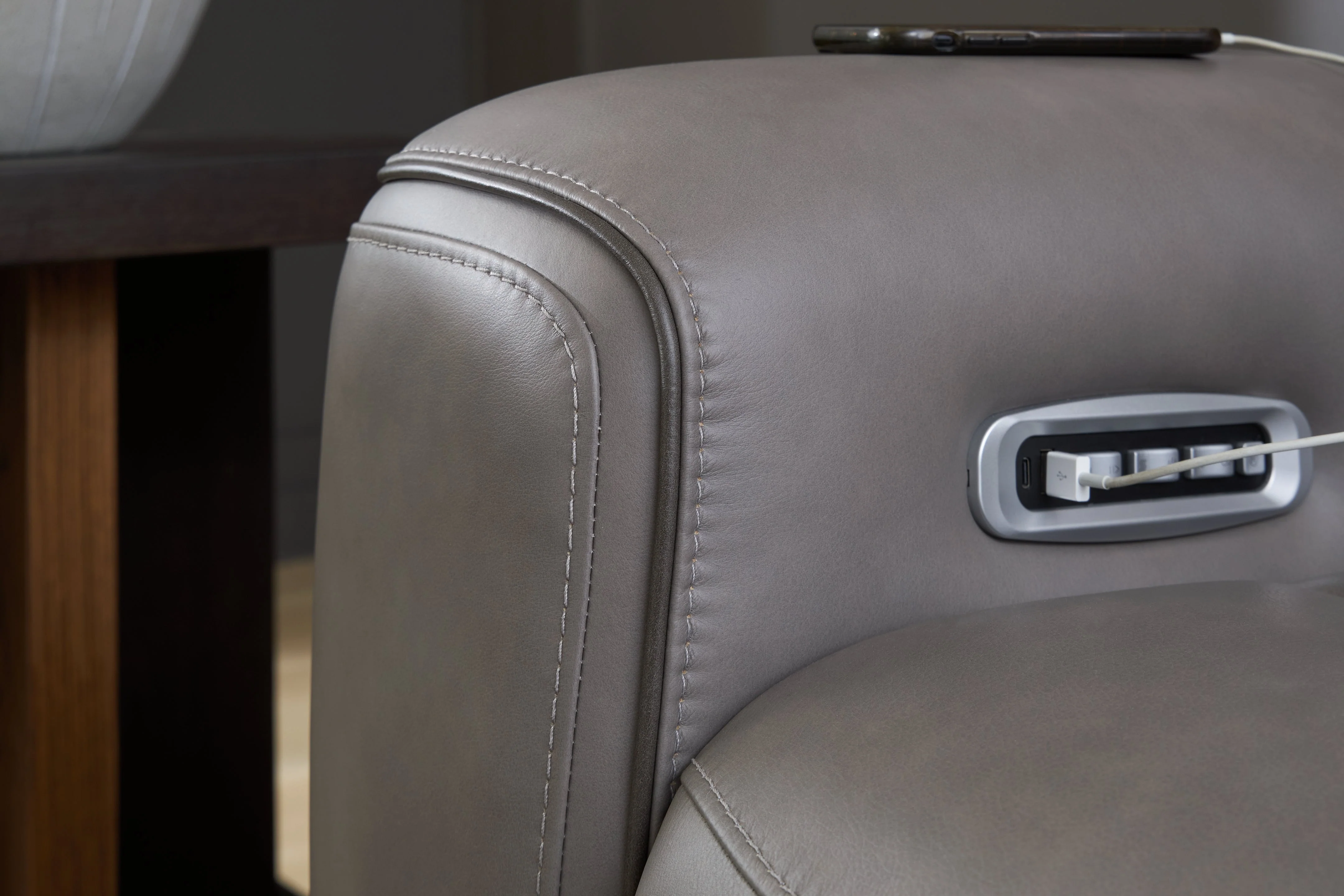 5Z-Relaxation Coin Power Reclining Sofa (Online Special Price) - Image 4