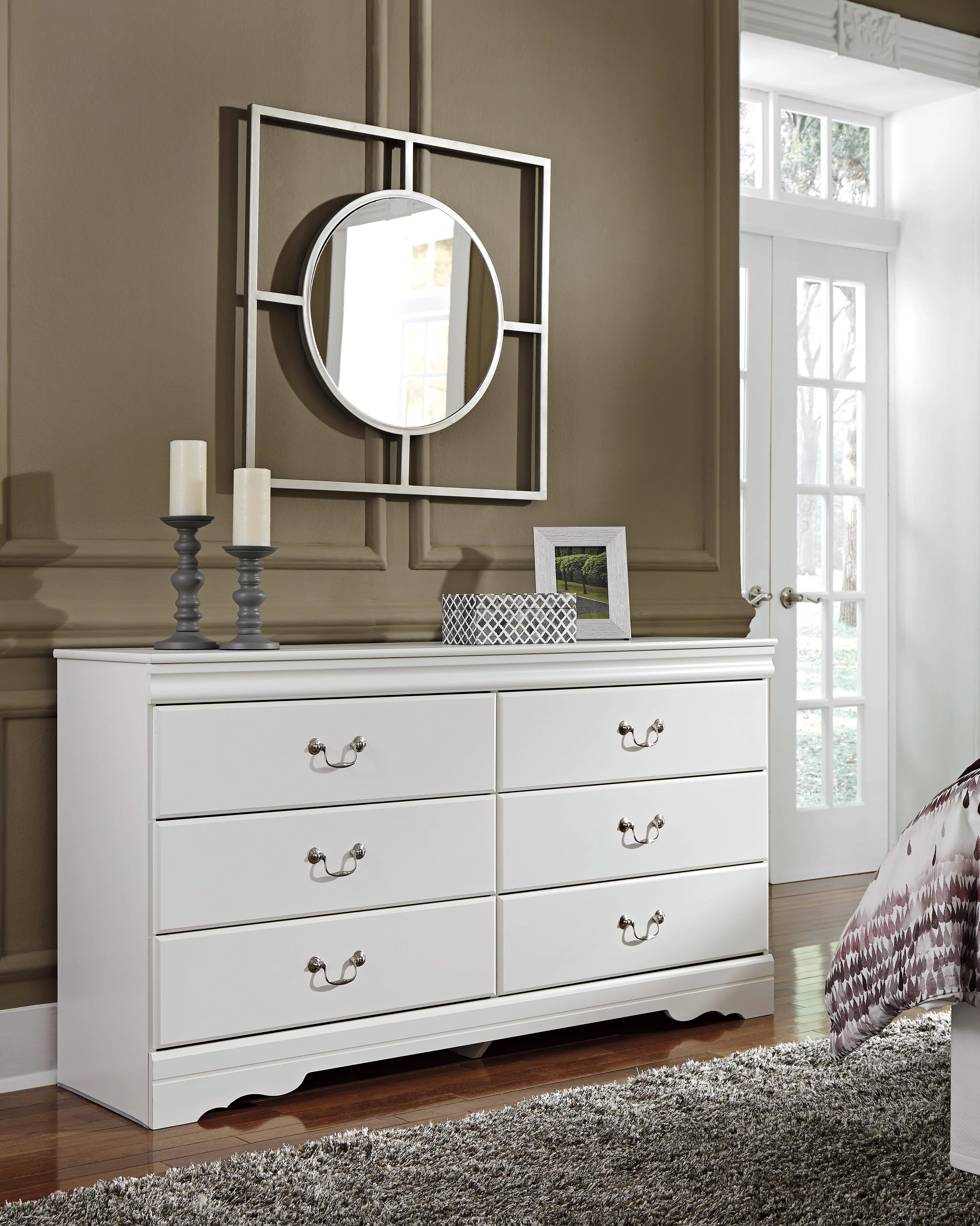 Anarasia White Queen Sleigh Bedroom Set with Dresser (Online Special Price) - Image 6