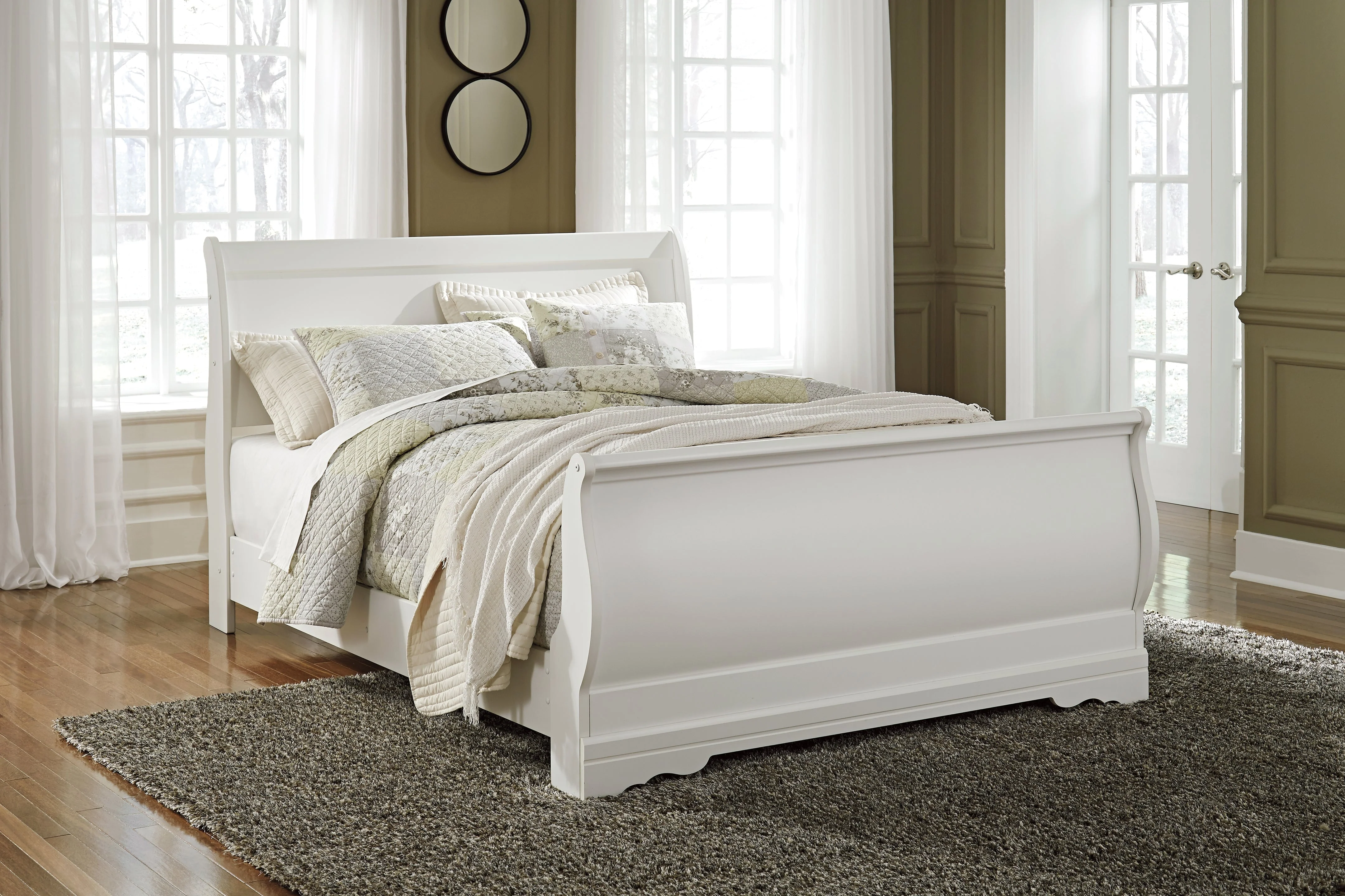 Anarasia White Queen Sleigh Bedroom Set with Dresser, Mirror and 2 Nightstands (Online Special Price) - Image 6