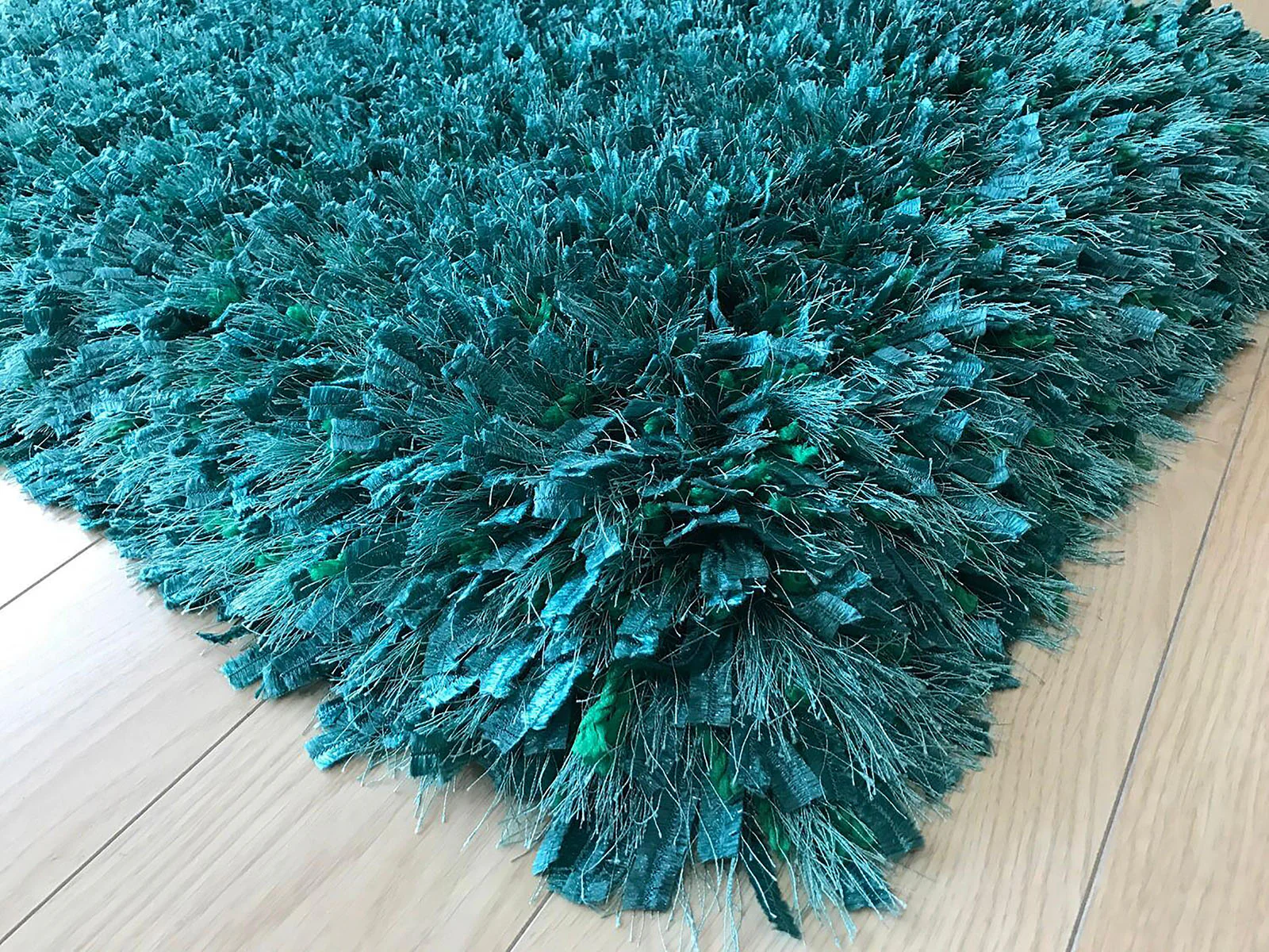 Annmarie Teal 5' X 8' Area Rug - Image 2