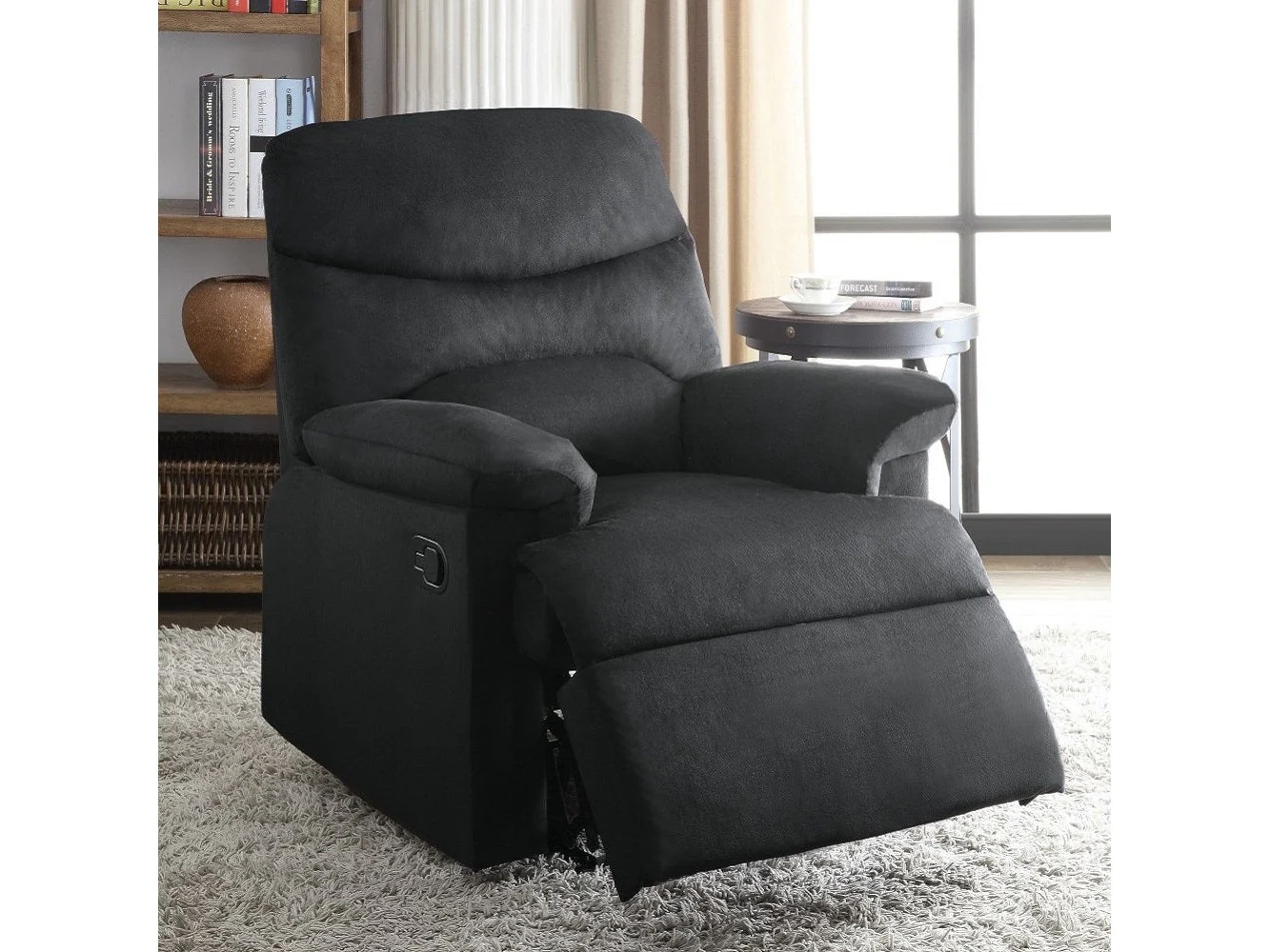 Arcadia Black Woven Fabric Recliner (Motion)