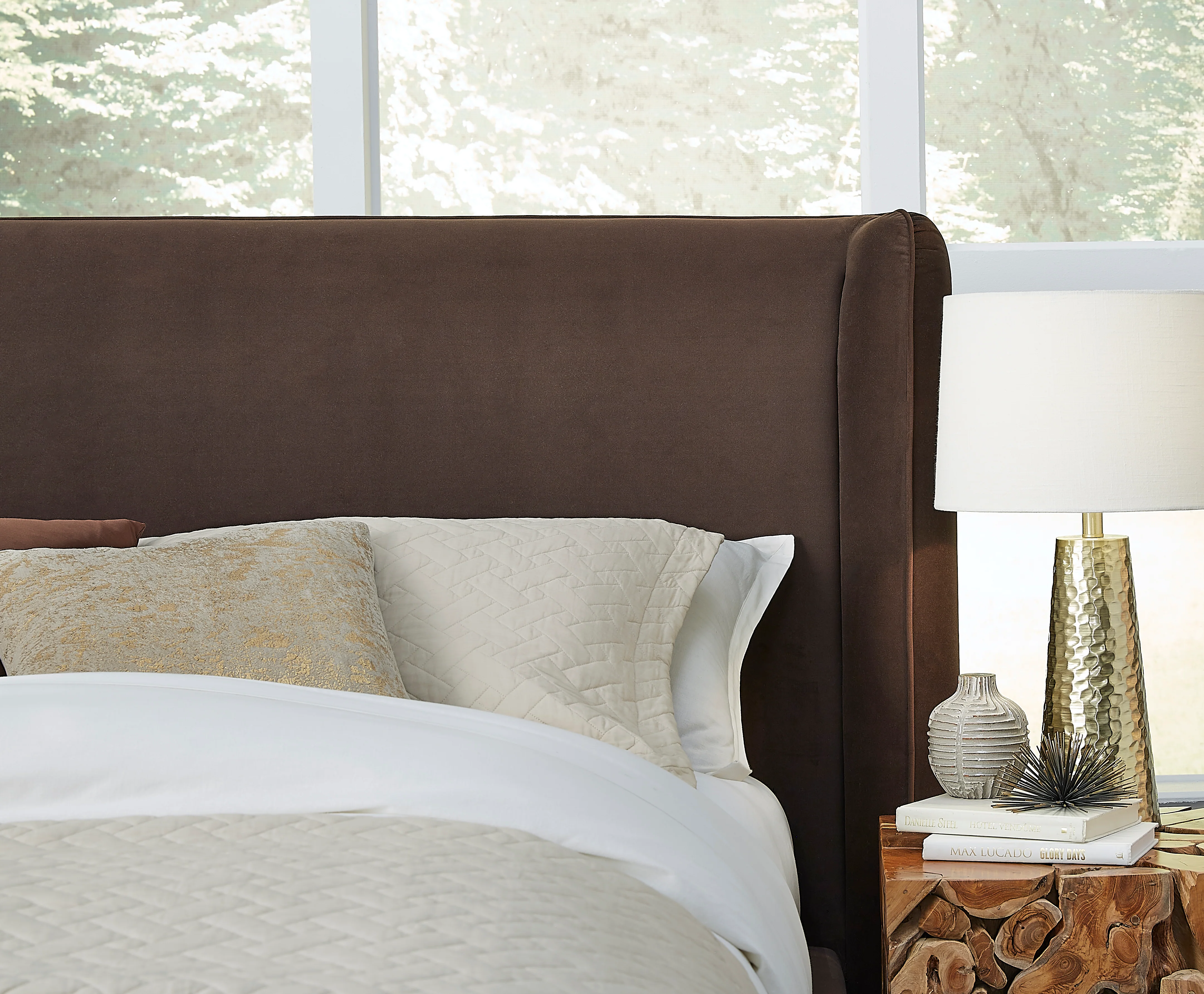 Bacall Velvet Full Upholstered Wingback Platform Bed in Cola - Image 4