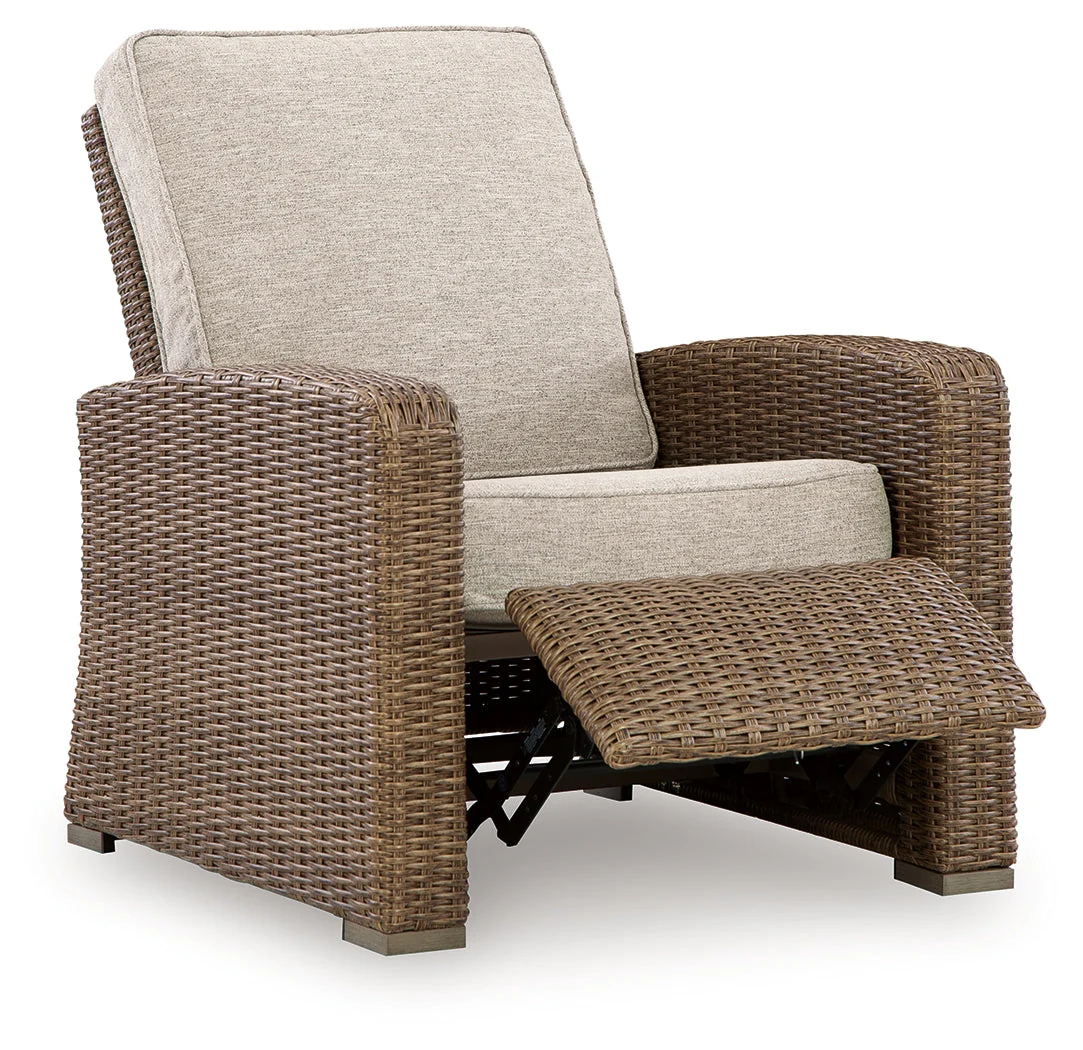 Beachcroft New Beige Outdoor Recliner - Image 3