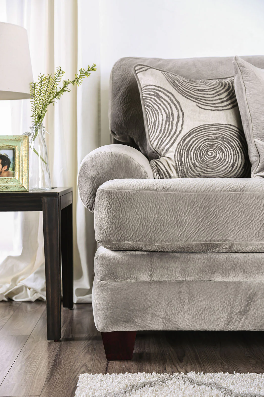 Bonaventura Gray/Pattern Loveseat - Image 2