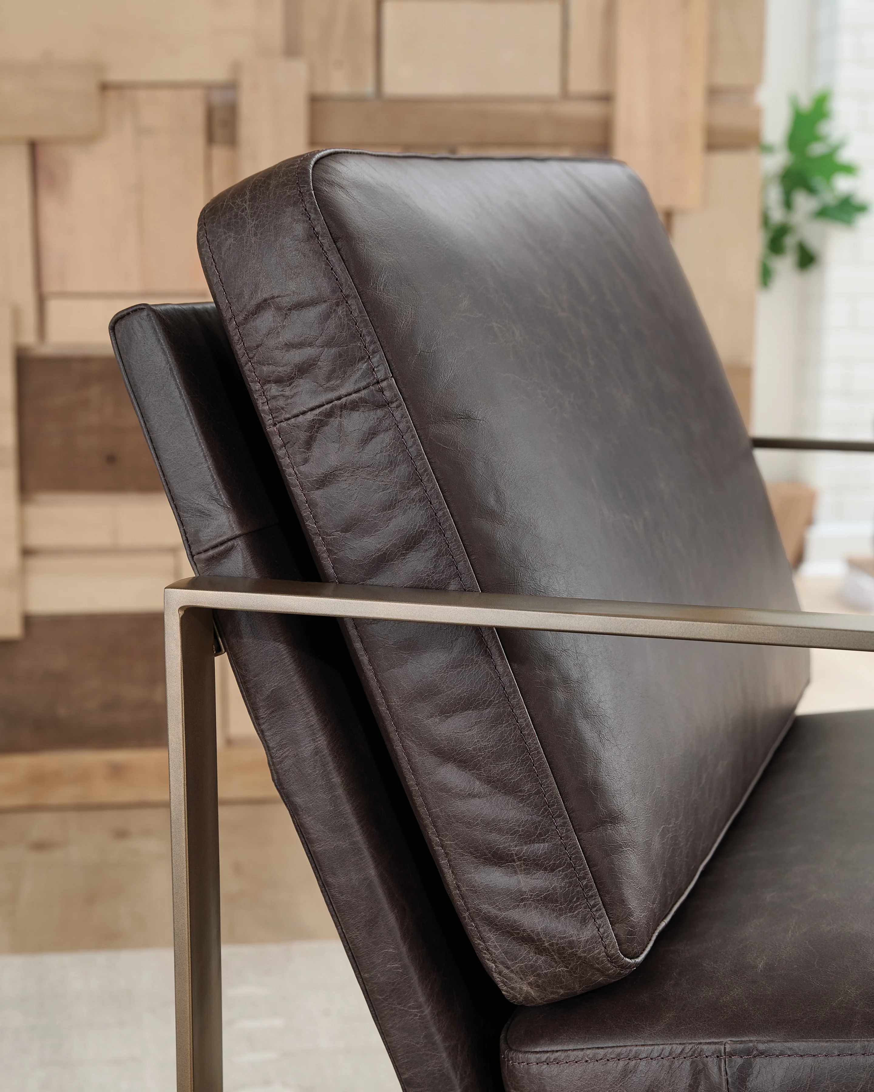 Bradett Dark Brown/Gold Accent Chair - Image 6