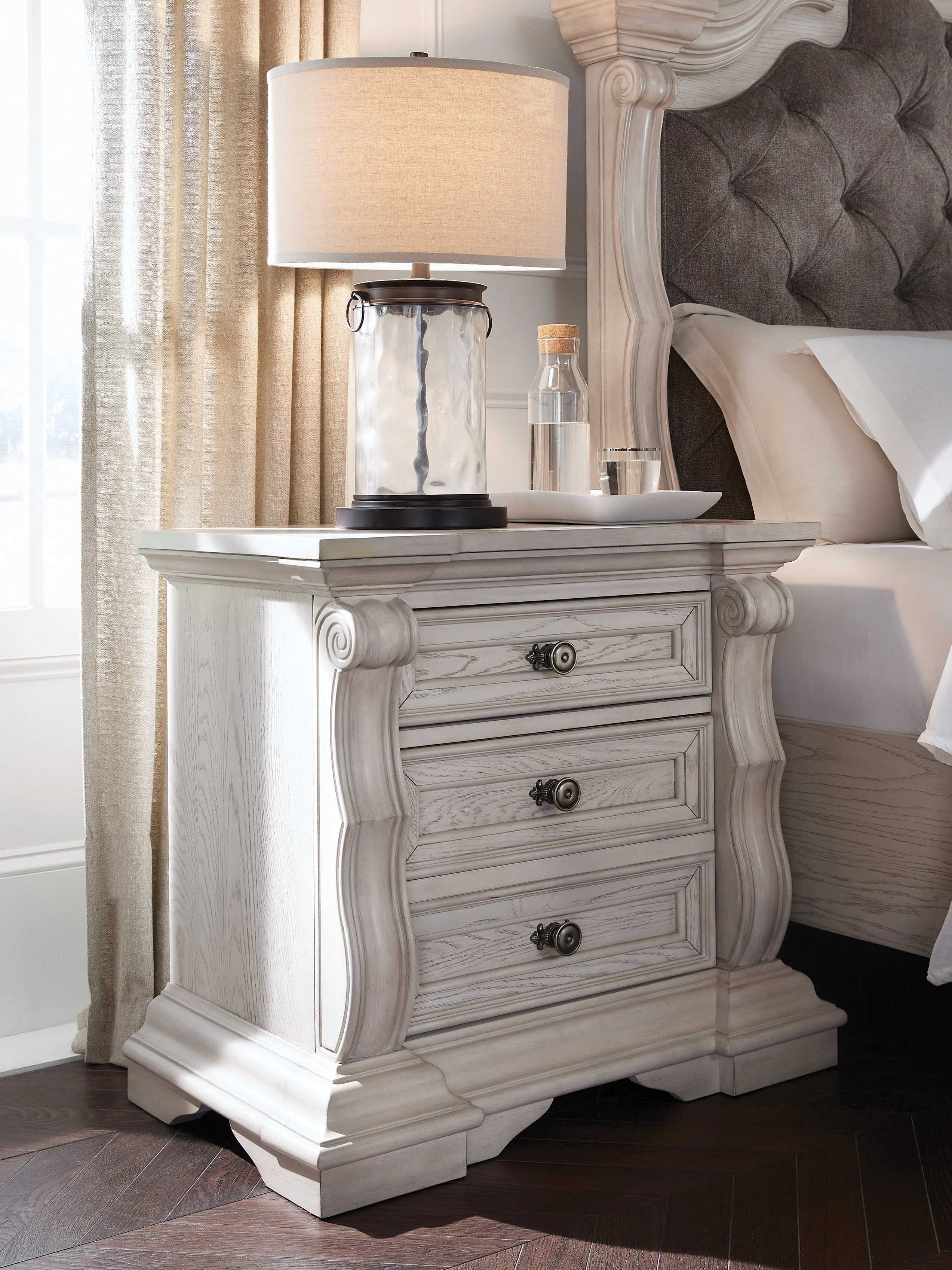 Bruchandi Antique White Three Drawer Night Stand (Online Special Price) - Image 2