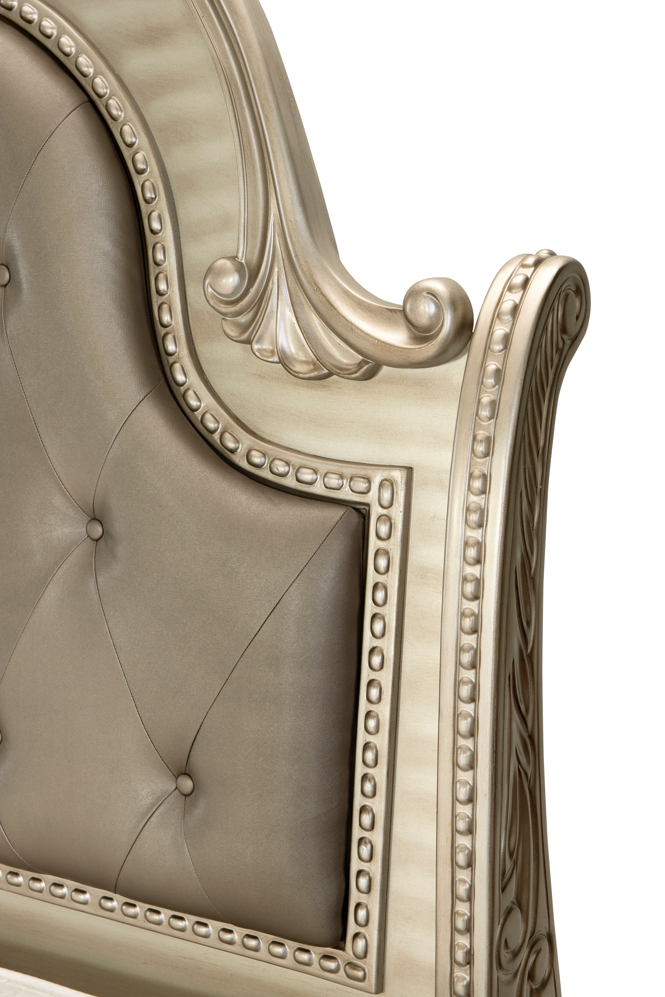 Cavalier Silver 4-piece Queen Bedroom Set - Image 4