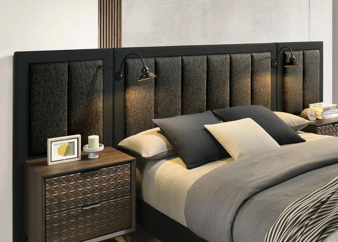 Chalfont Dark Brown E.King E.King Wall Panel (2/CTN) - Image 3