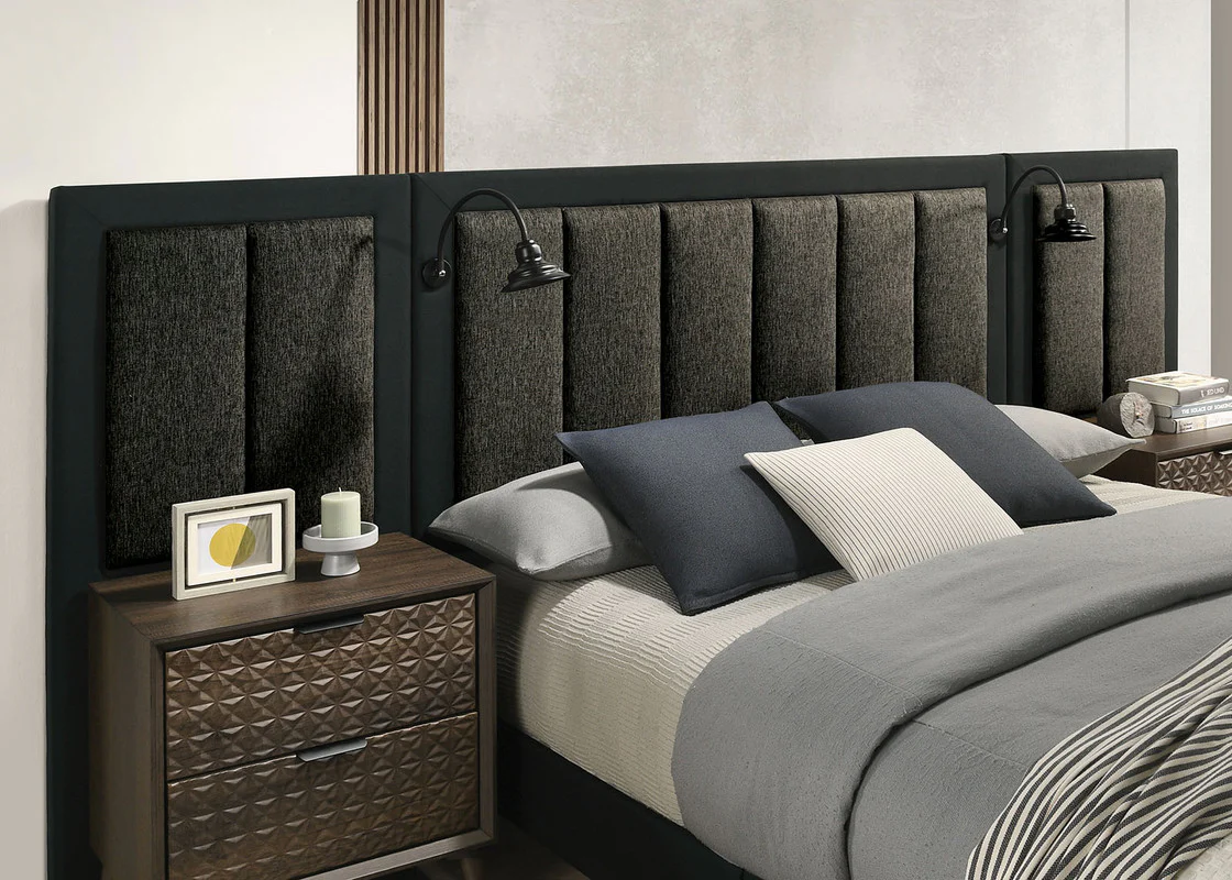 Chalfont Dark Brown E.King E.King Wall Panel (2/CTN) - Image 4