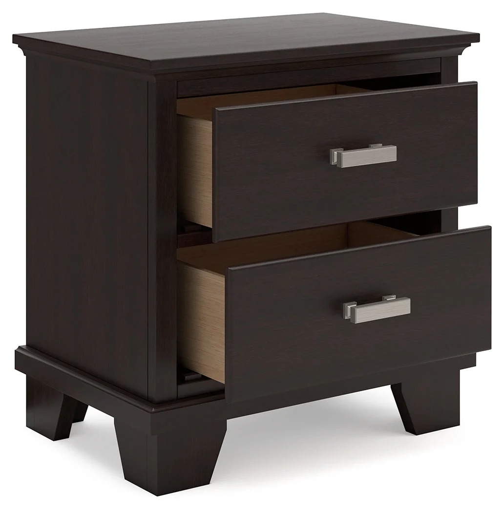 Covetown Dark Brown Full Panel Bedroom Set with Chest and Nightstand (Online Special Price) - Image 19