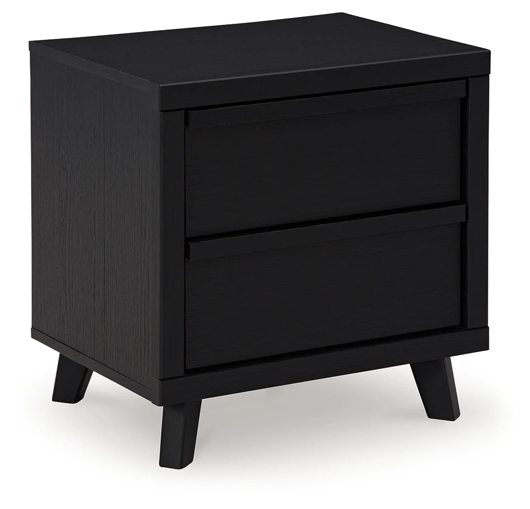 Danziar Black Queen Panel Bedroom Set with Chest and Nightstand - Image 7
