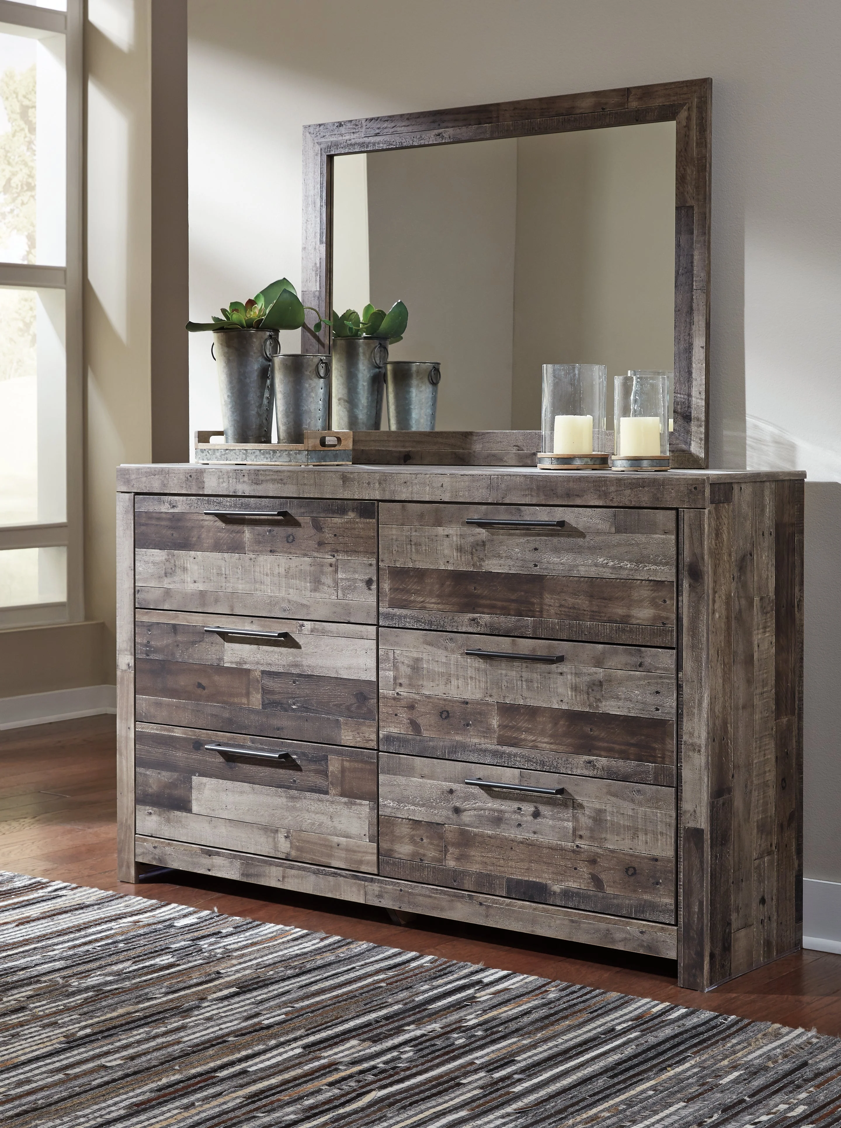 Derekson Multi Gray Full Panel Bedroom Set with Dresser, Mirror and Nightstand (Online Special Price) - Image 3