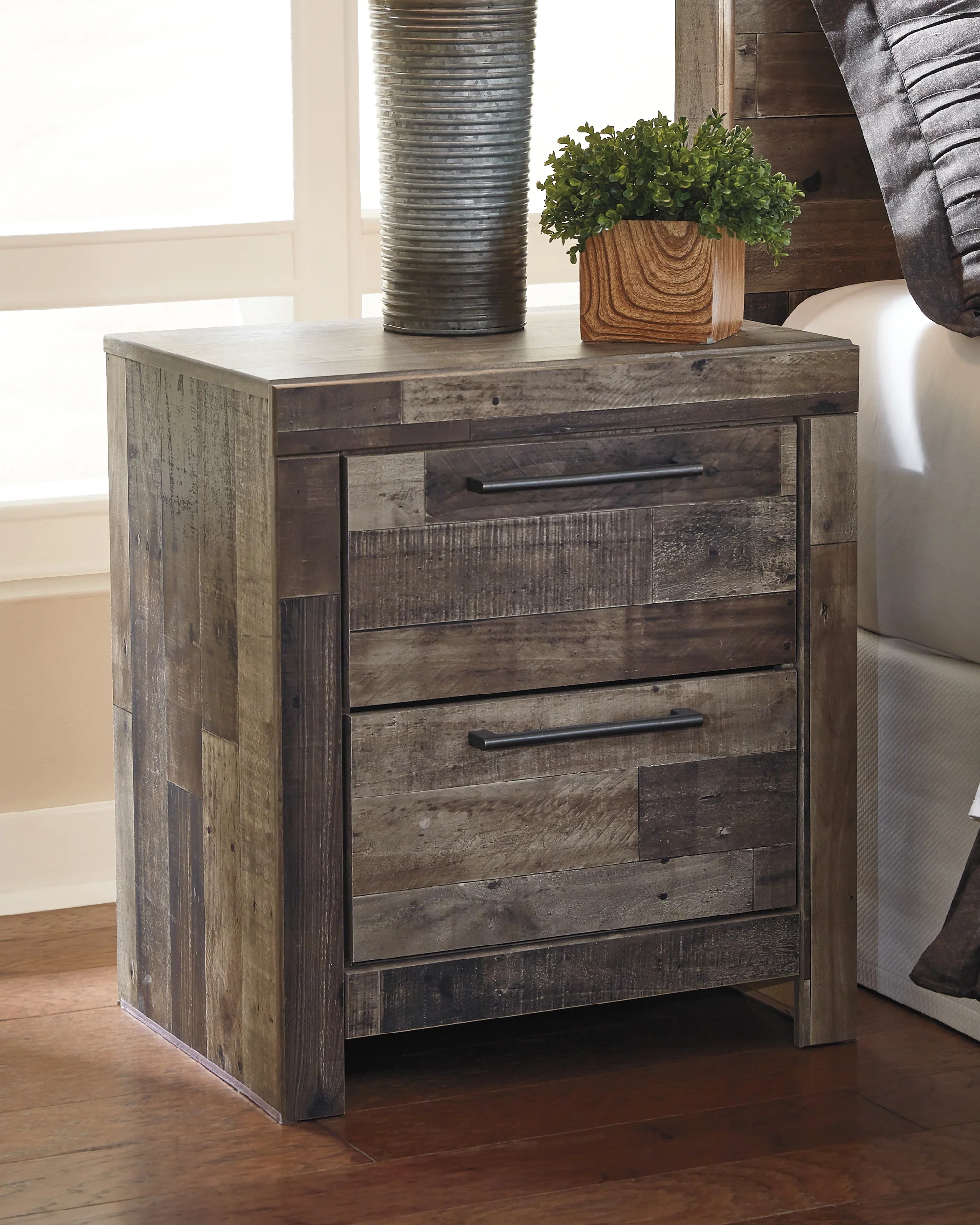 Derekson Multi Gray King Storage Bedroom Set with Dresser, Mirror and 2 Nightstands - Image 10