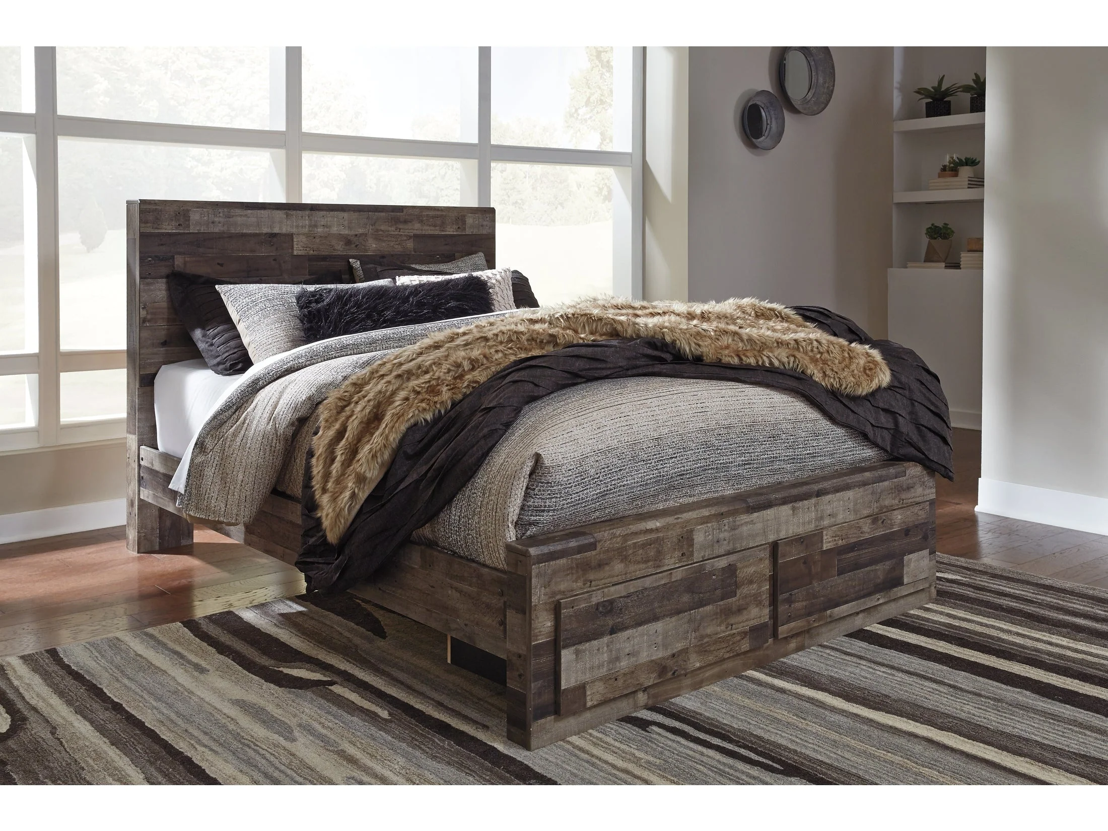 Derekson Multi Gray Queen Panel Bed w/2 Storage Drawers (Online Special Price)