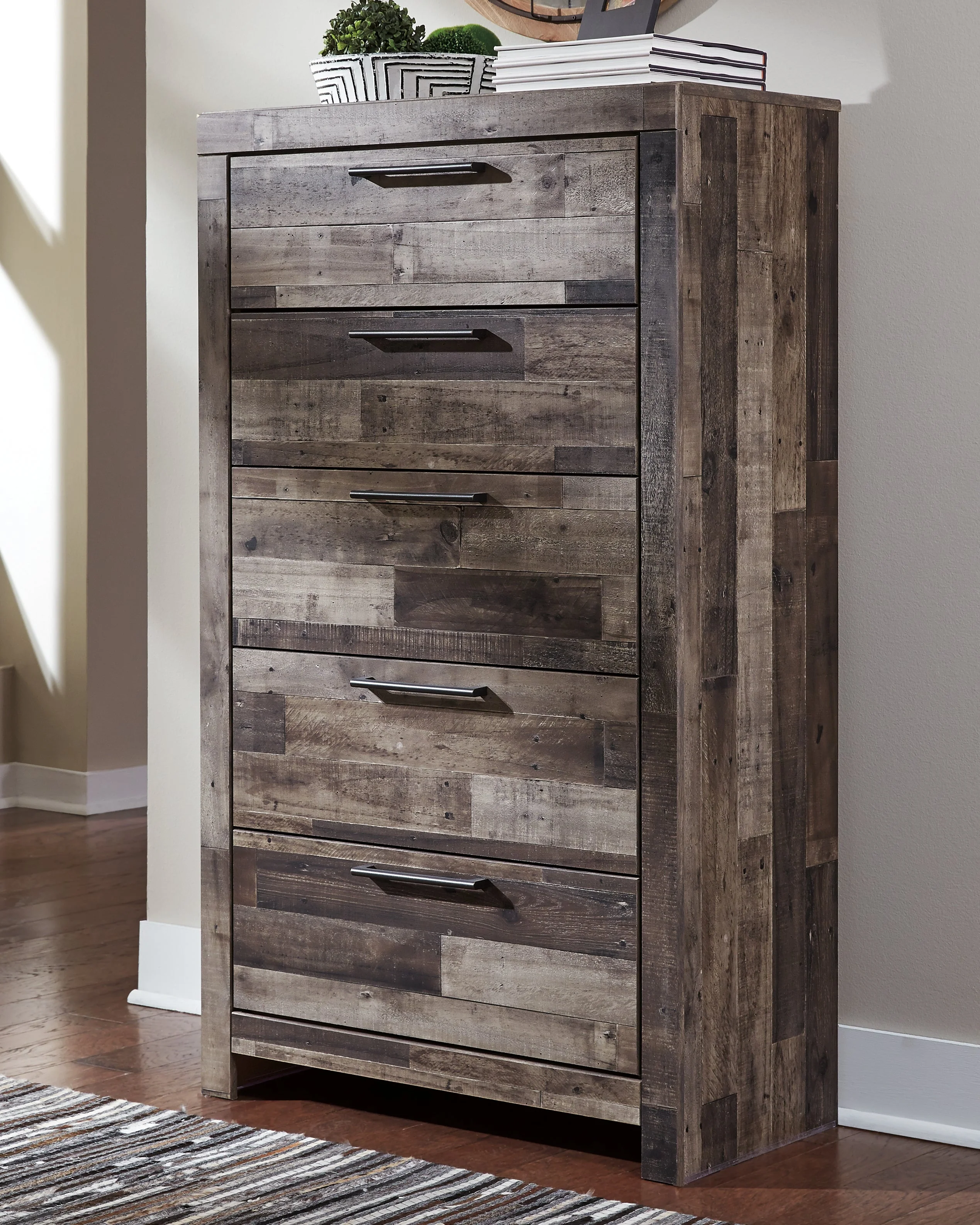 Derekson Multi Gray Queen Storage Bedroom Set with Dresser, Mirror, Chest and 2 Nightstands (Online Special Price) - Image 7