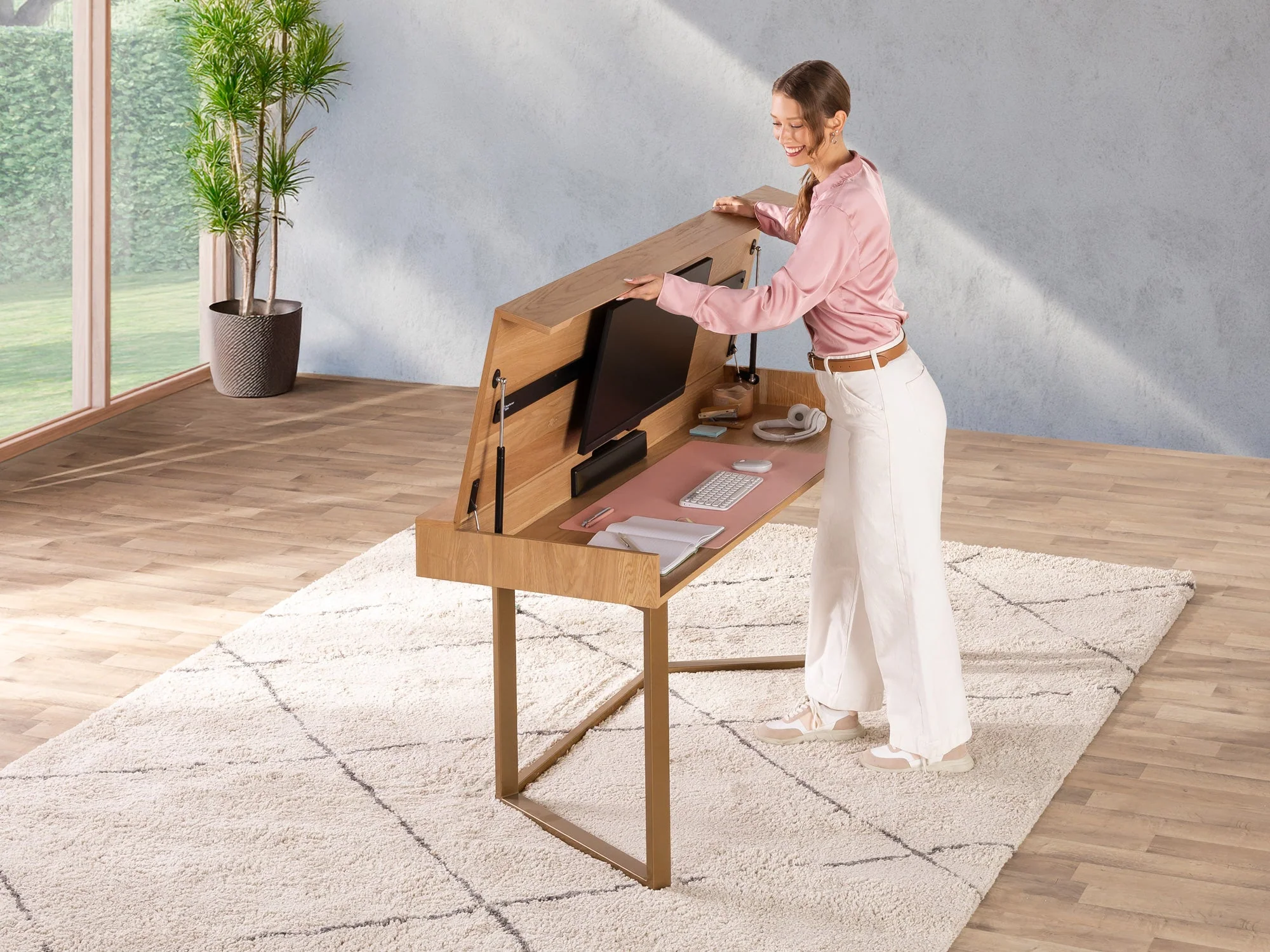 Transformer Table to Desk - The Savouring
