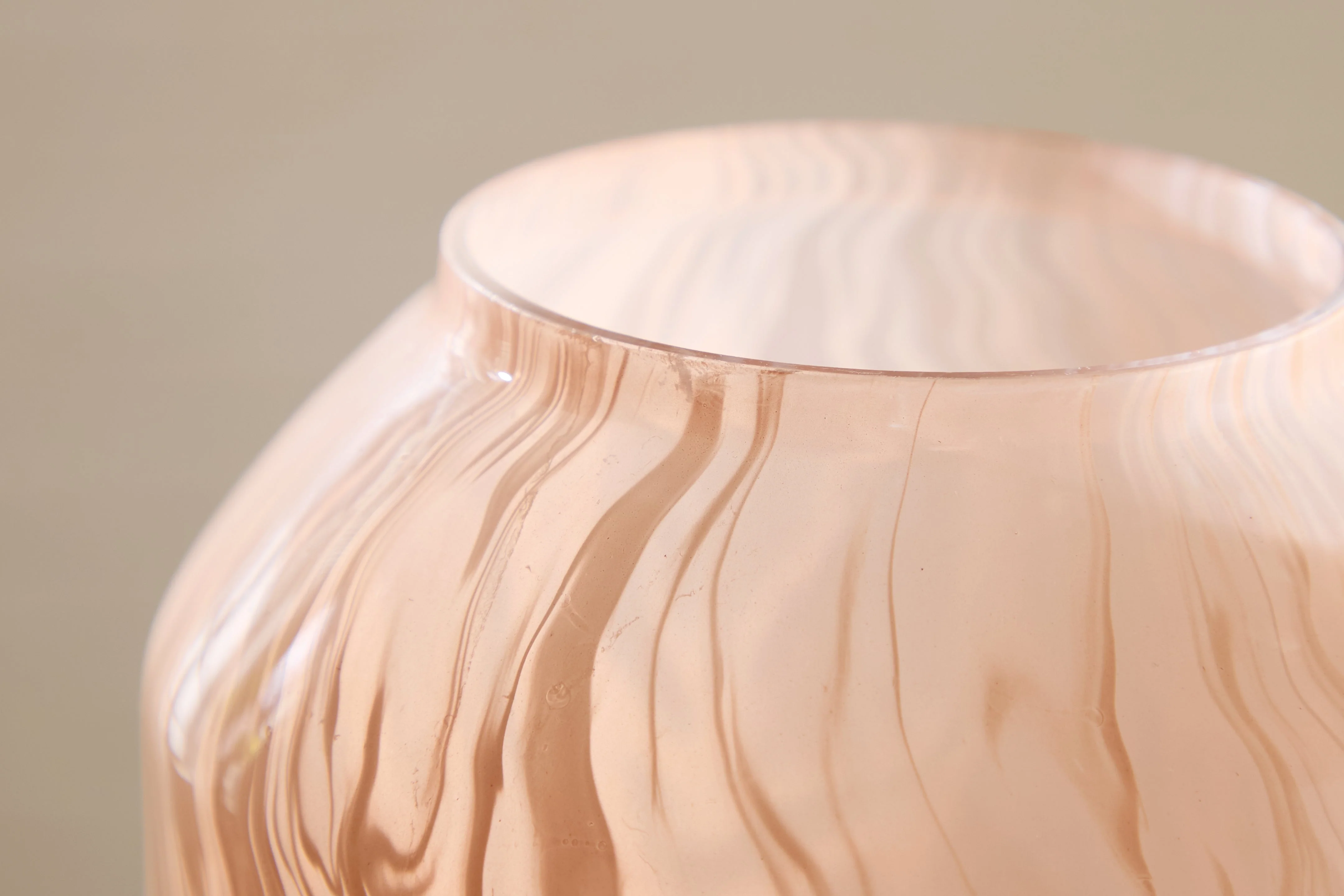 Dushby Blush Pink Vase 9" (Online Special Price) - Image 3