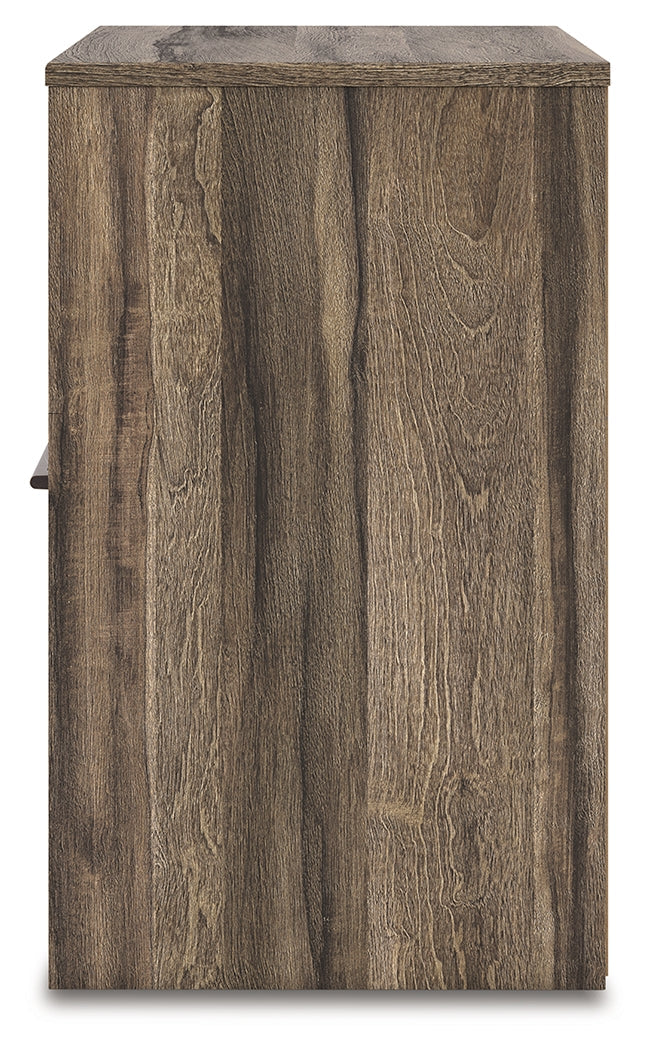 Elbrim Brown Queen Panel Bedroom Set with Dresser, Mirror and Nightstand (Online Special Price) - Image 21