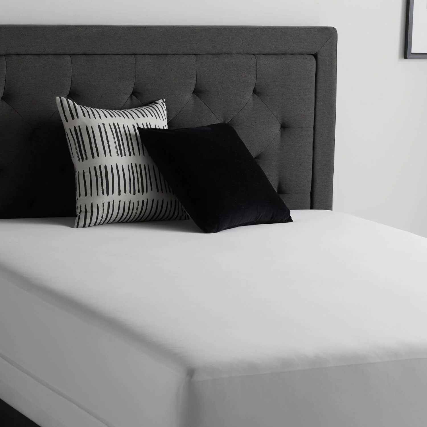 Encase 360° White Twin Mattress Protector - Image 2