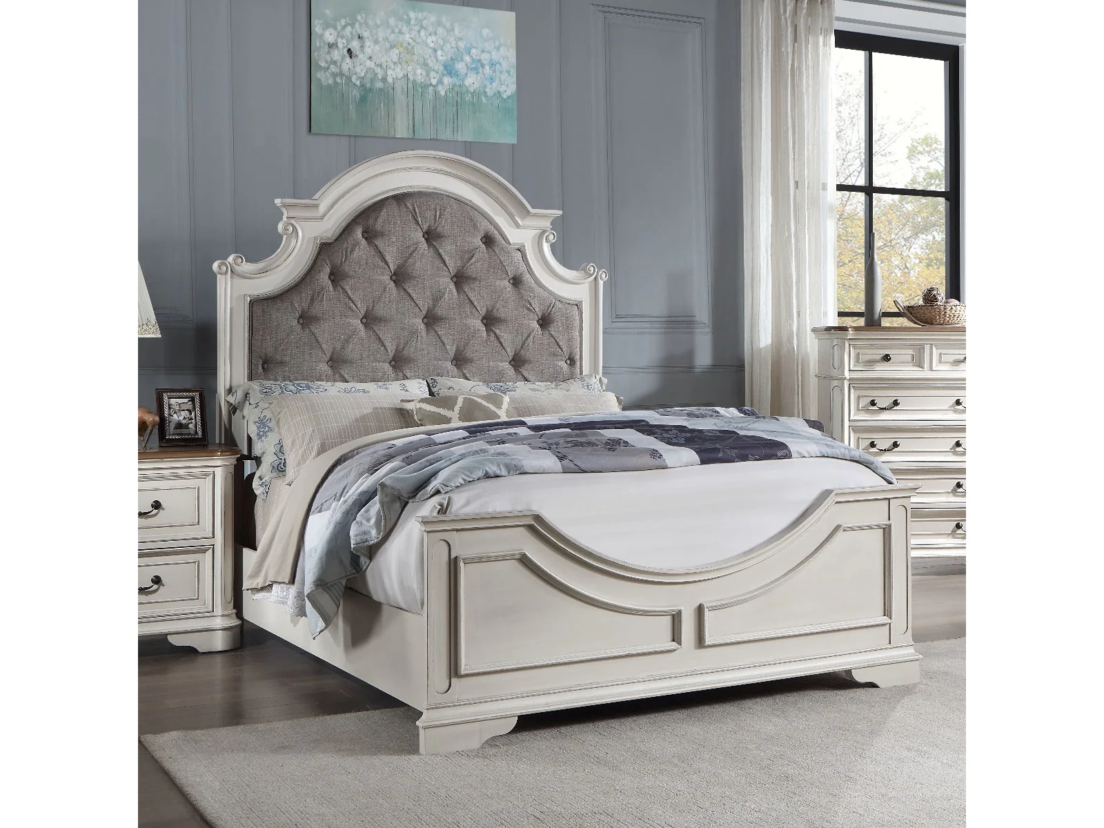 Florian Eastern King Bed