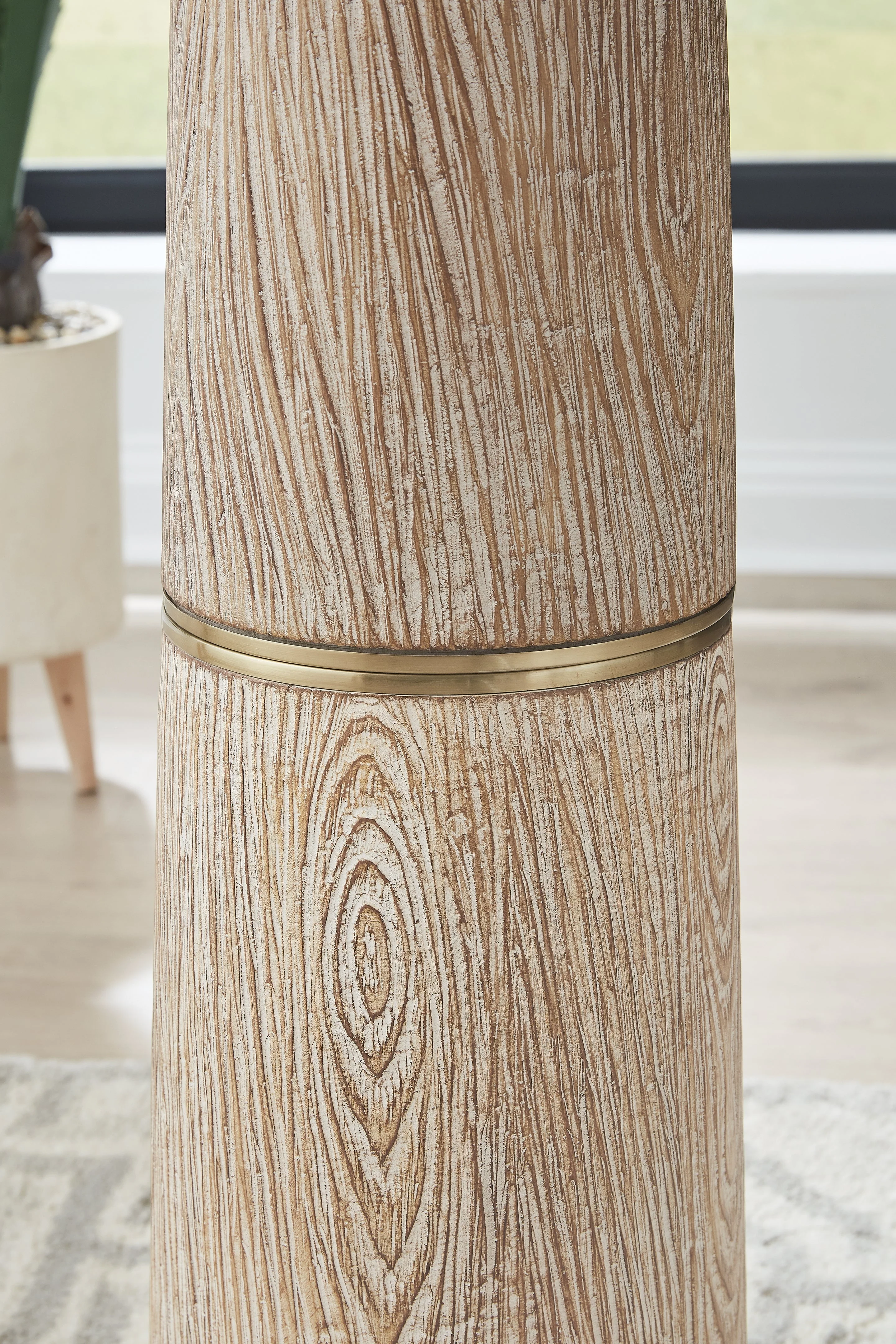 Gasparleigh Brown/Gold Finish Poly Floor Lamp (Online Special Price) - Image 3