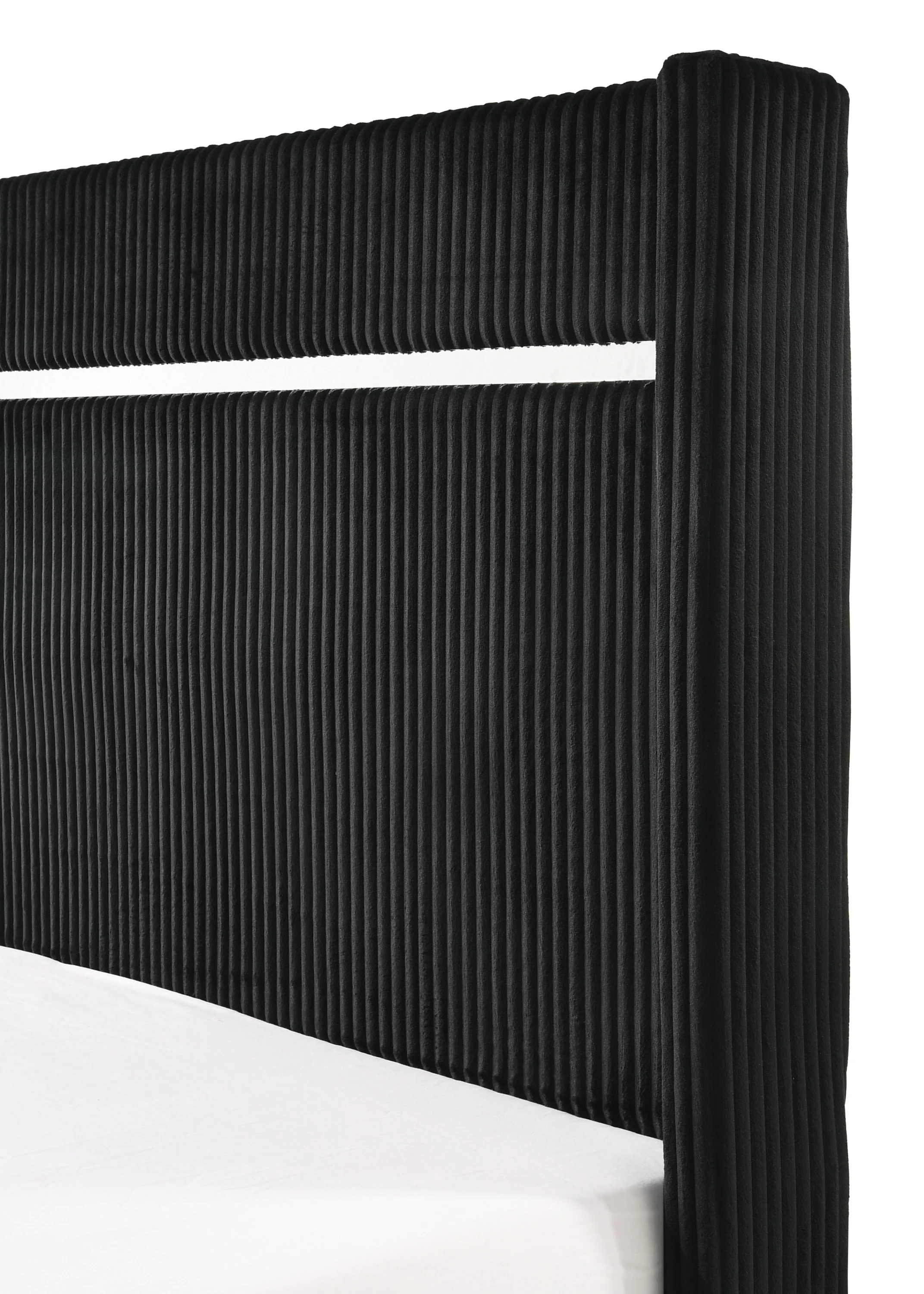 Gennro Black Queen Upholstered Panel Bed - Image 3