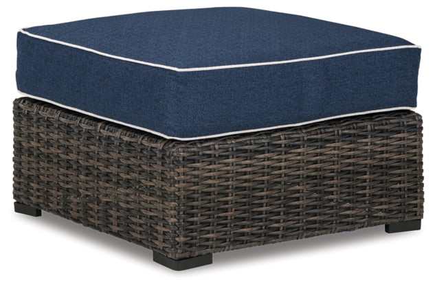 Grasson Lane Outdoor Ottoman w/ Cushion - Image 5