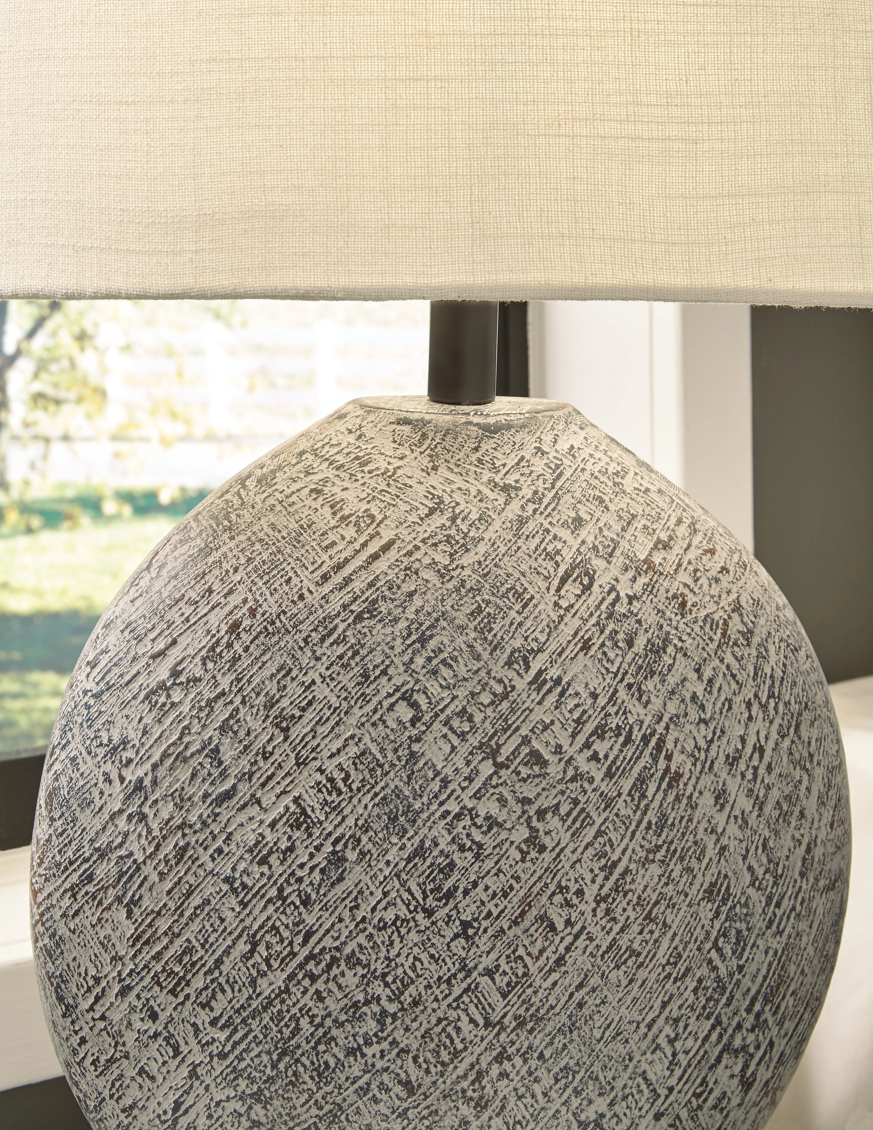 Harif Black Table Lamp (Set of 2) - Image 5