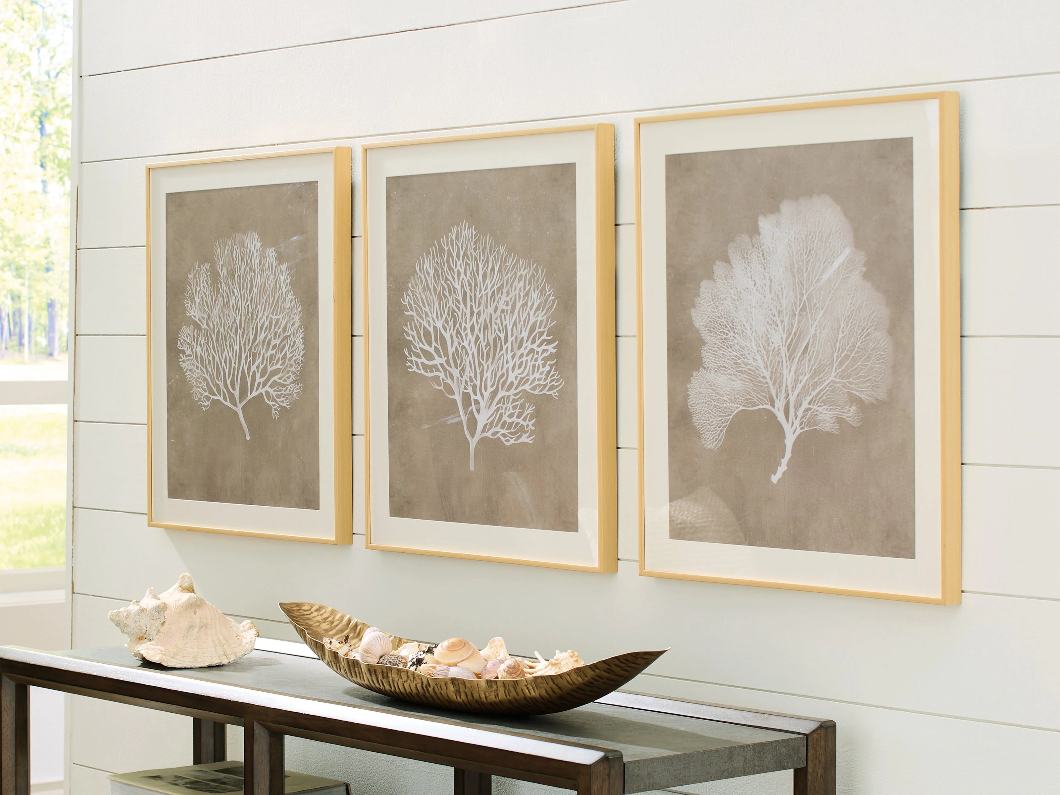 Hendridge Taupe/White Wall Art Set (Set of 3) (Online Special Price) - Image 2