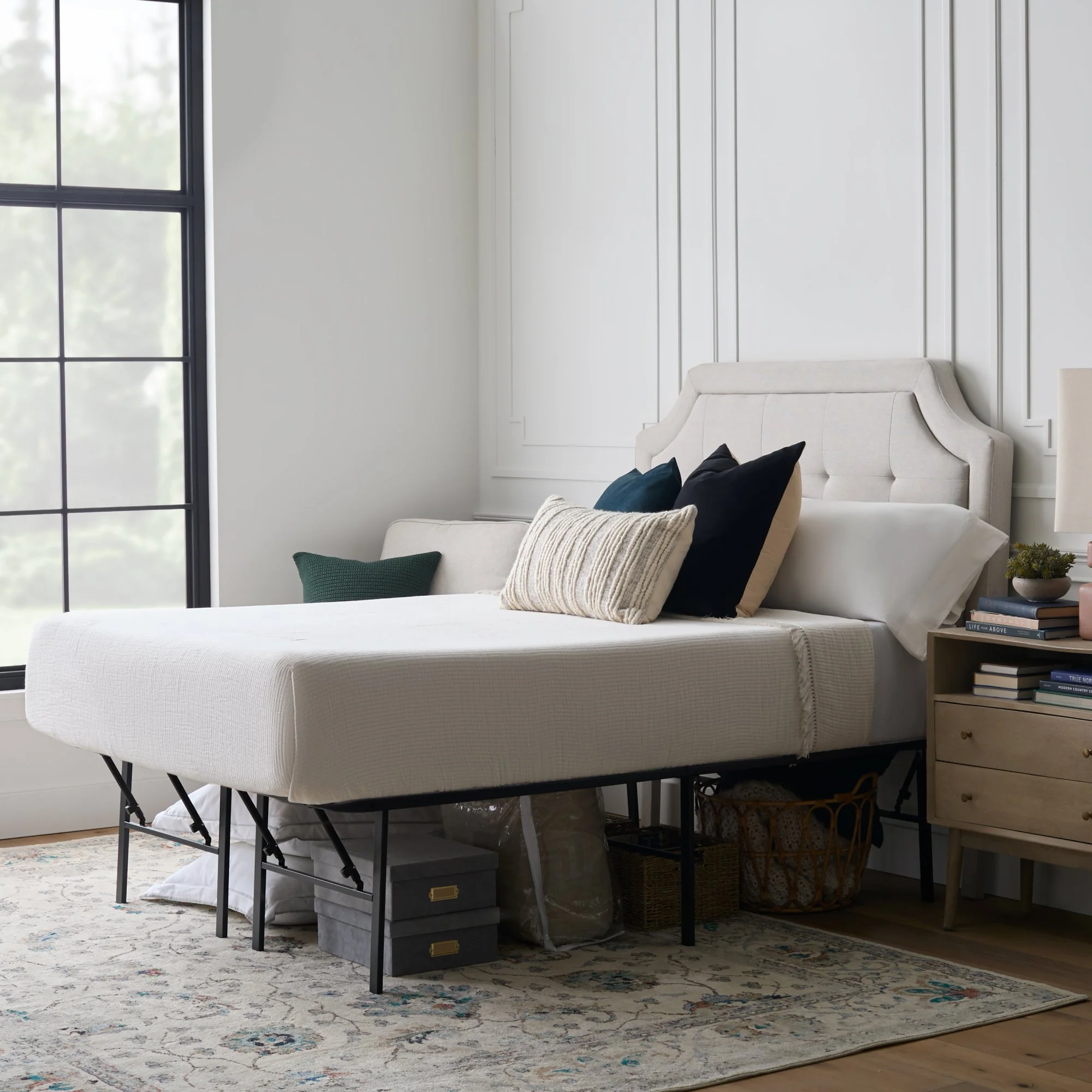 Highrise LT 18" Black Full Bed Frame - Image 8