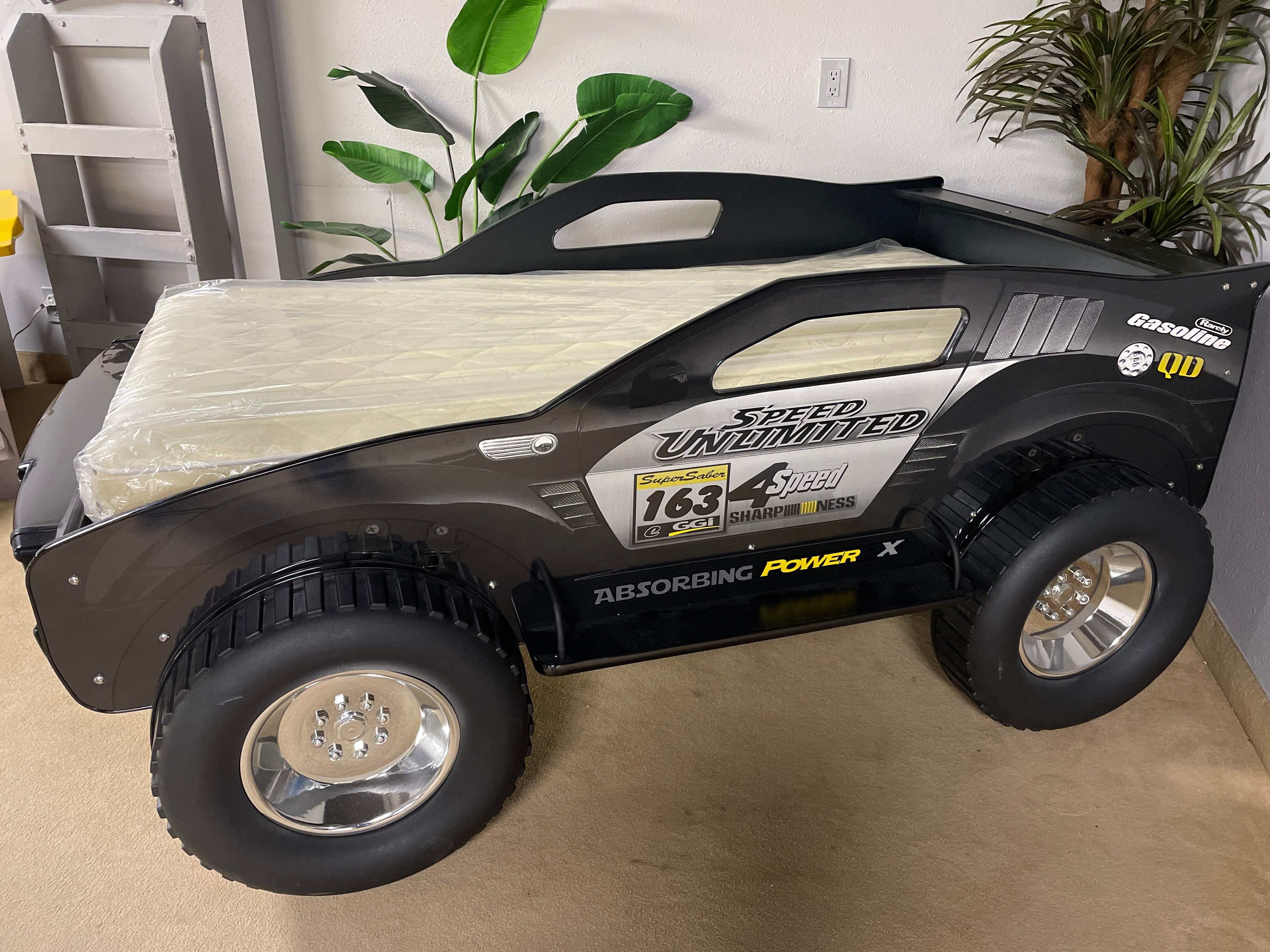 Speed Jump Black Off-Road Twin Car Bed w/ LED Headlights - Image 14