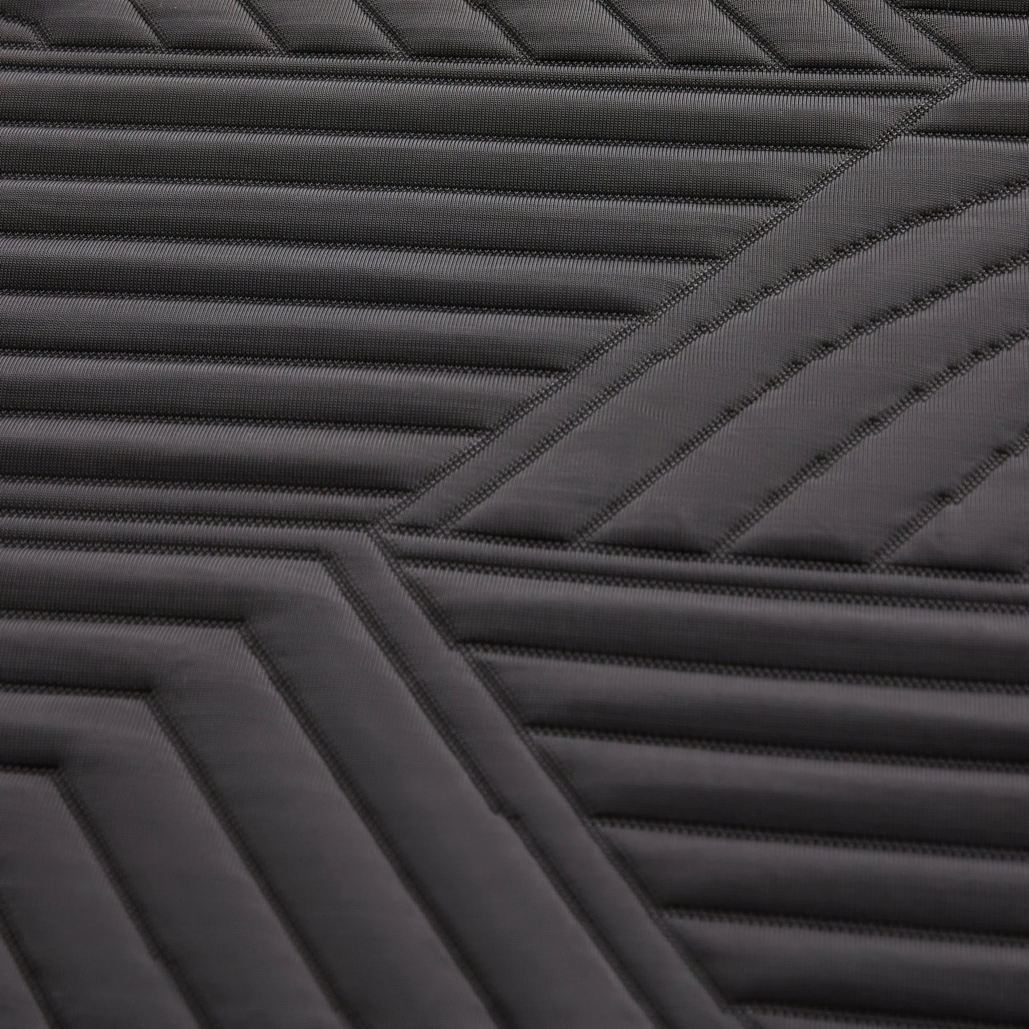 Ice Cloud ActivAir Gray Queen Mattress - Image 6