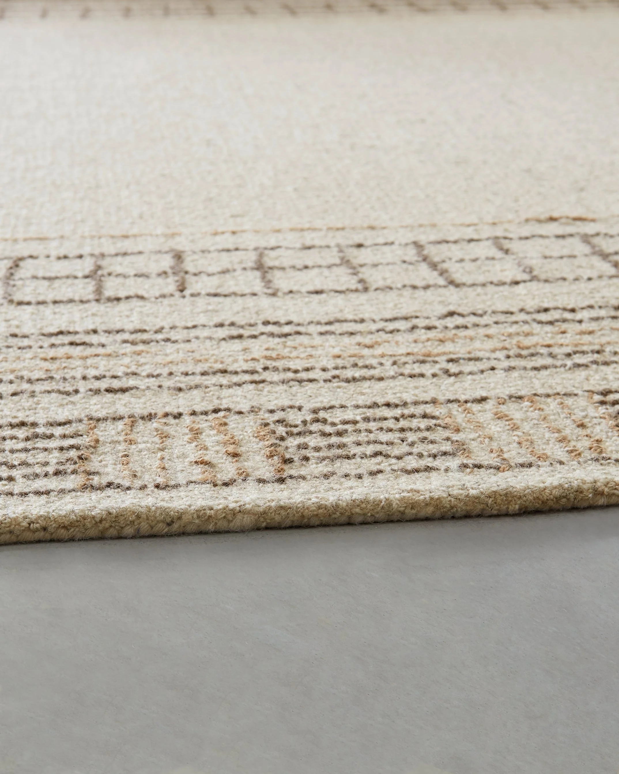 Idaman Taupe/Brown Medium Rug (Online Special Price) - Image 3