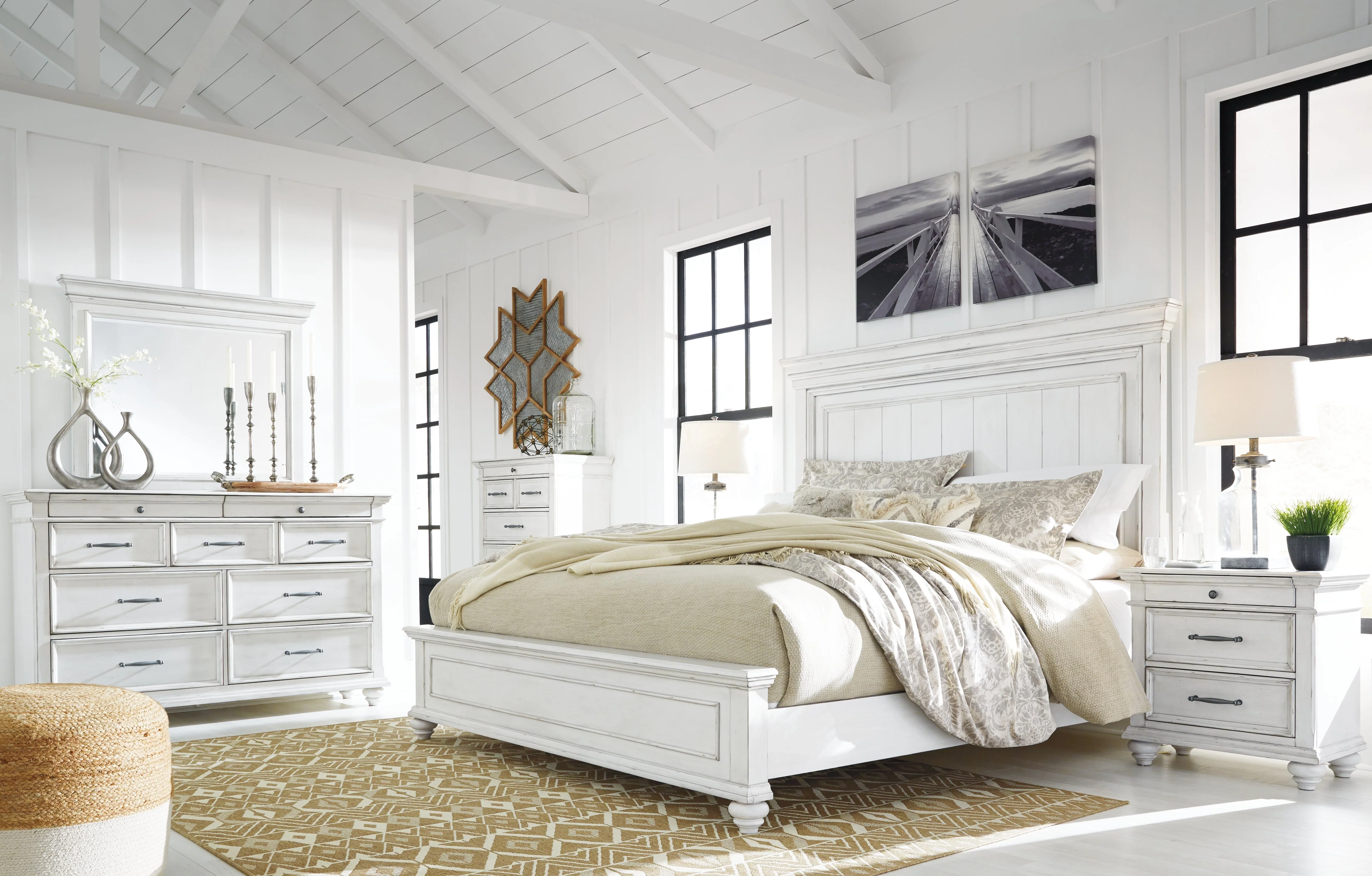 Kanwyn Whitewash King Panel Bed (Online Special Price) - Image 9