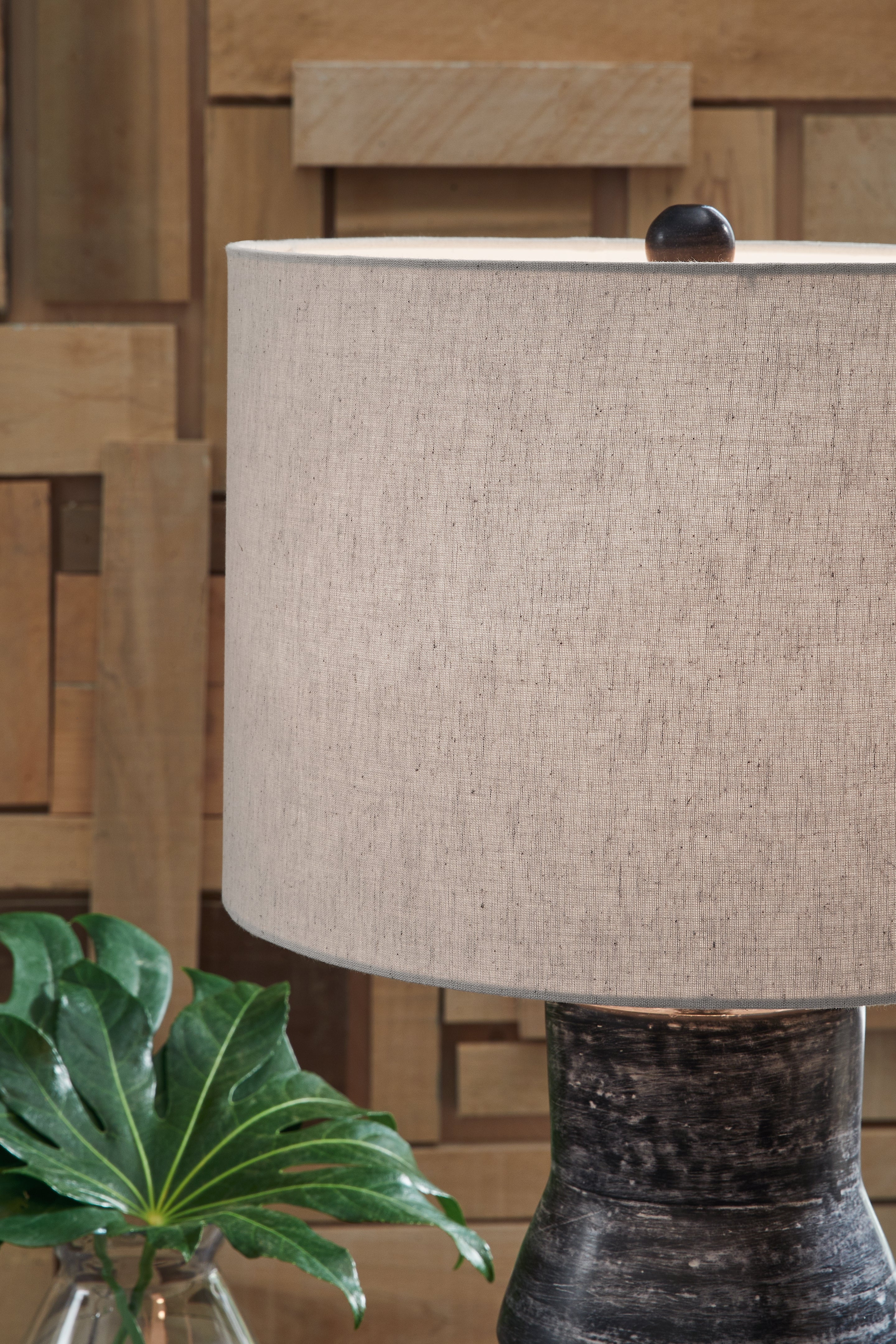 Kerbert Distressed Black 2-Piece Lamp Set (Online Special Price) - Image 6