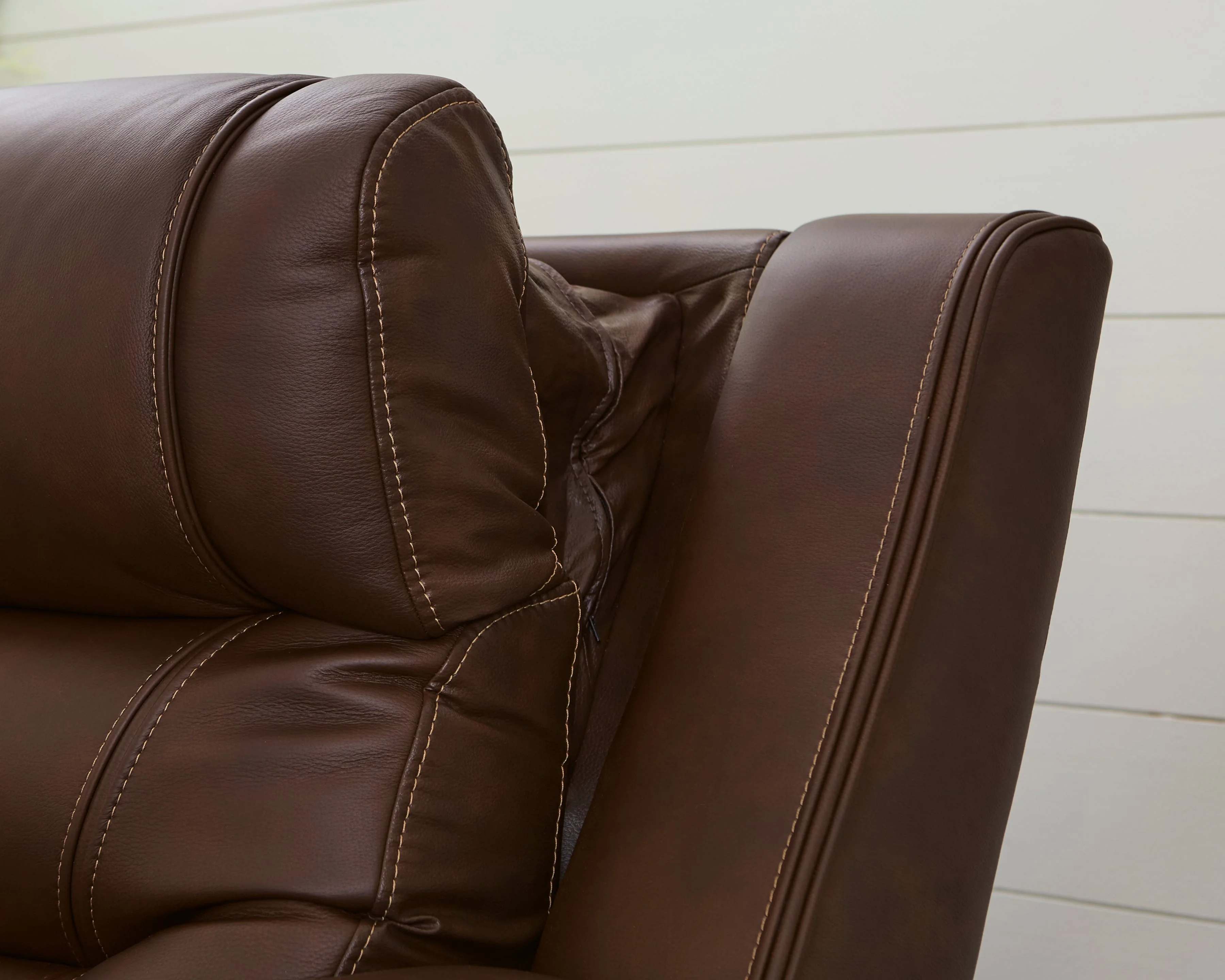 Knightington Brown Power Recliner w/Audio Seating (Online Special Price) - Image 7