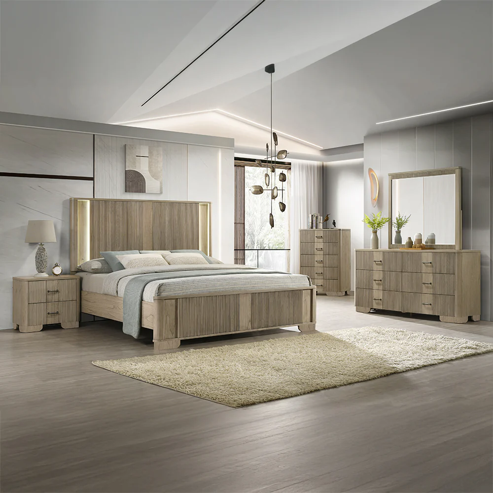 Lakkari Antique Oak Chest - Image 7