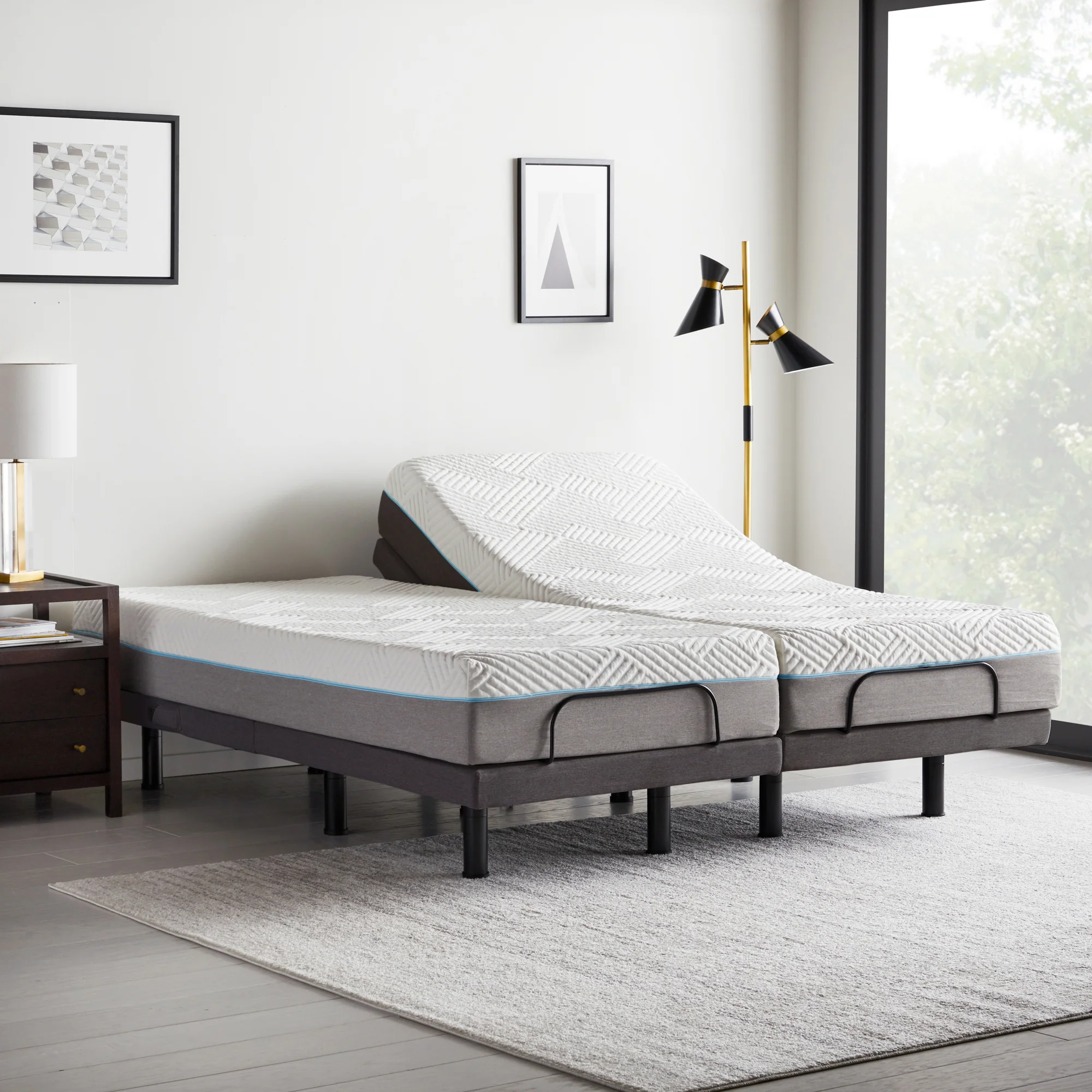 M555 Charcoal Split Queen Adjustable Base - Image 5