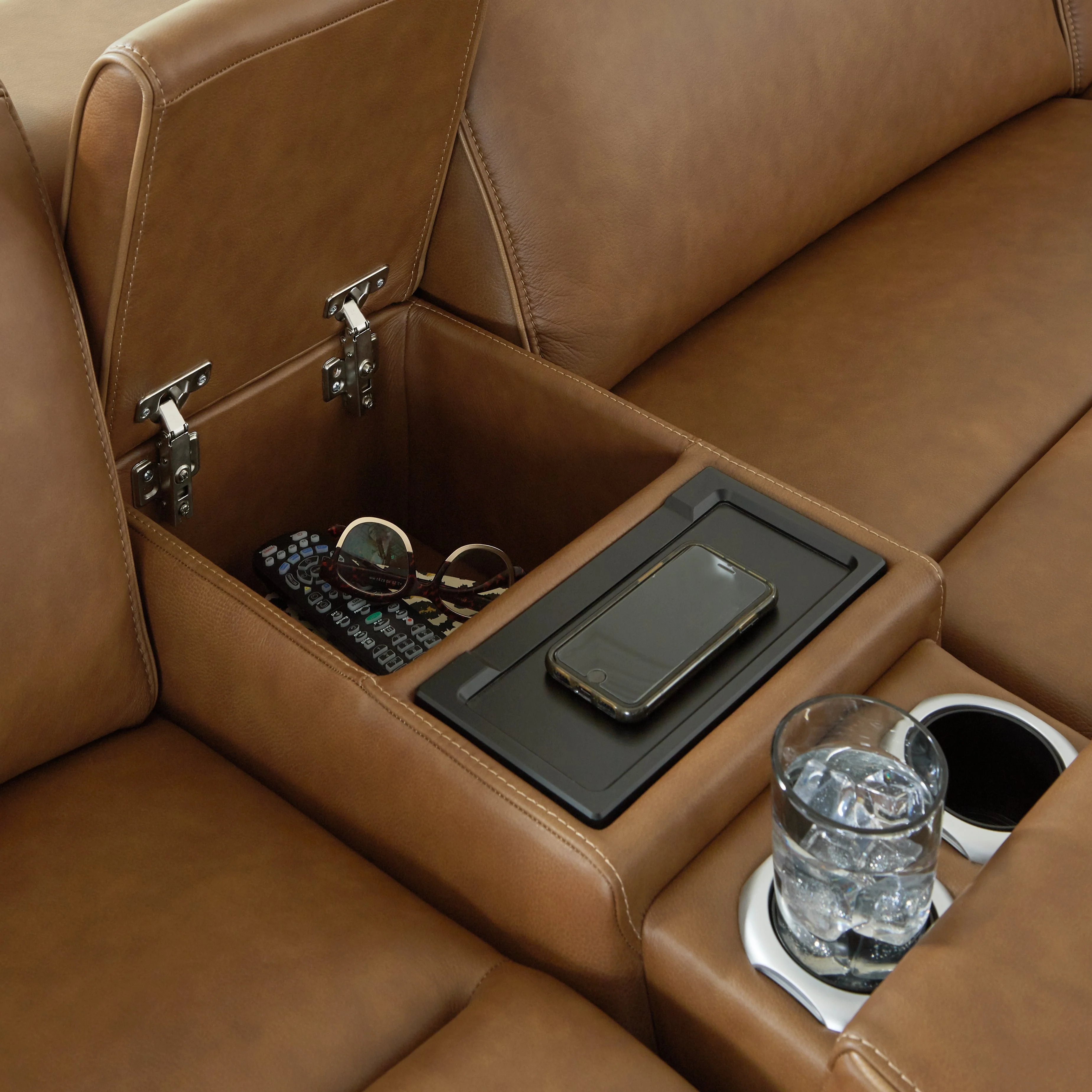 Magic Man Caramel 6-Piece Power Reclining Sectional w/Console (Online Special Price) - Image 7