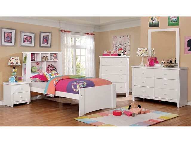 Marlee White Nightstand