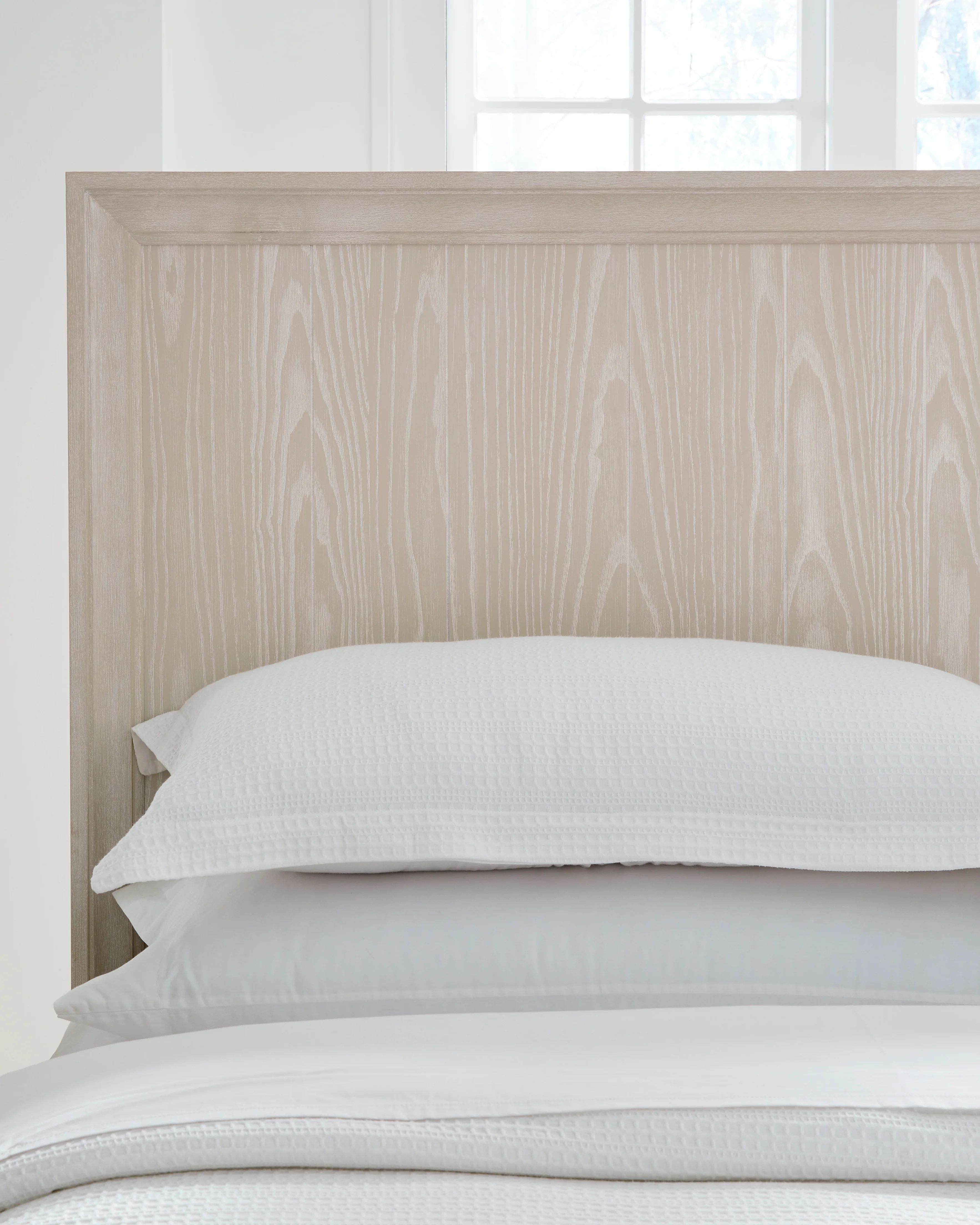 Maxime Two Drawer Footboard Full Storage Platform Bed In Ash - Image 3