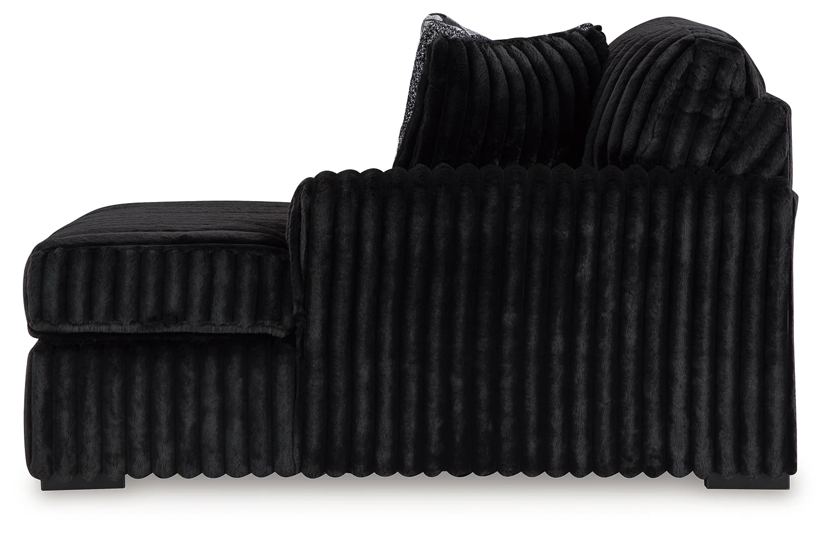 Midnight-Madness Onyx 3-Piece Sectional with Right Chaise - Image 3