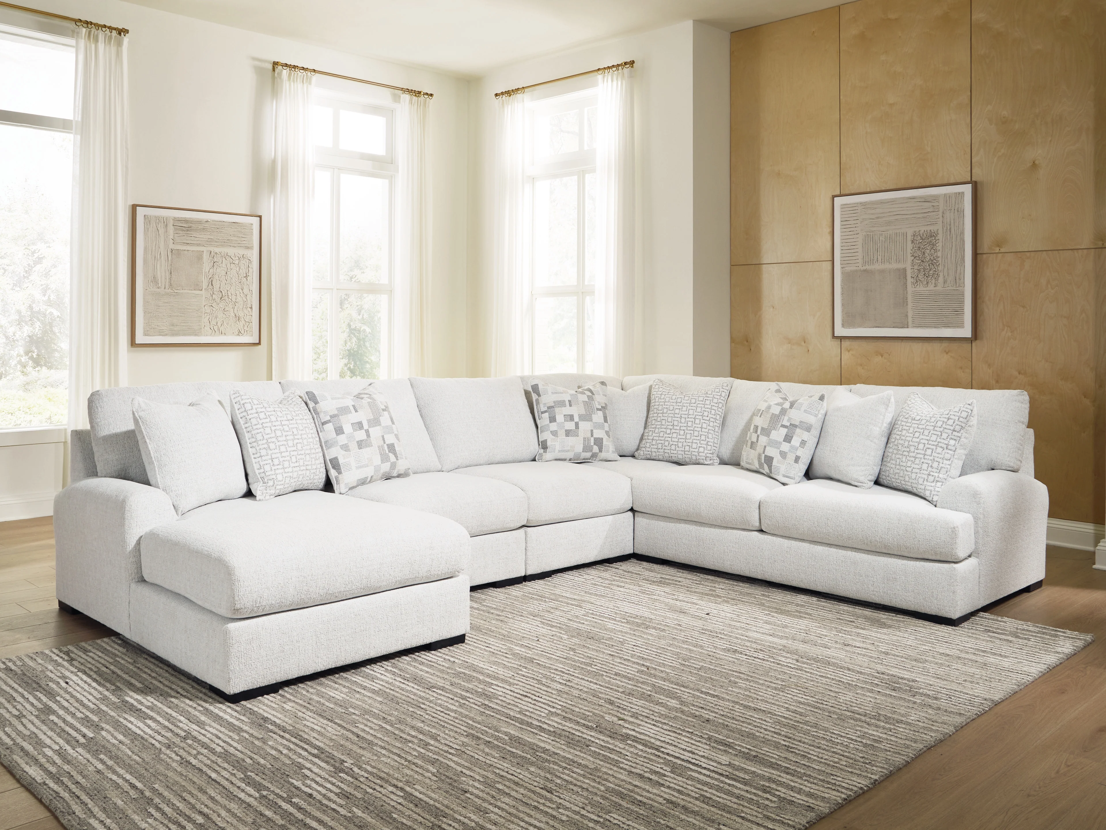 Misty-Lakes Chalk 5-Piece Sectional with Chaise (Online Special Price)