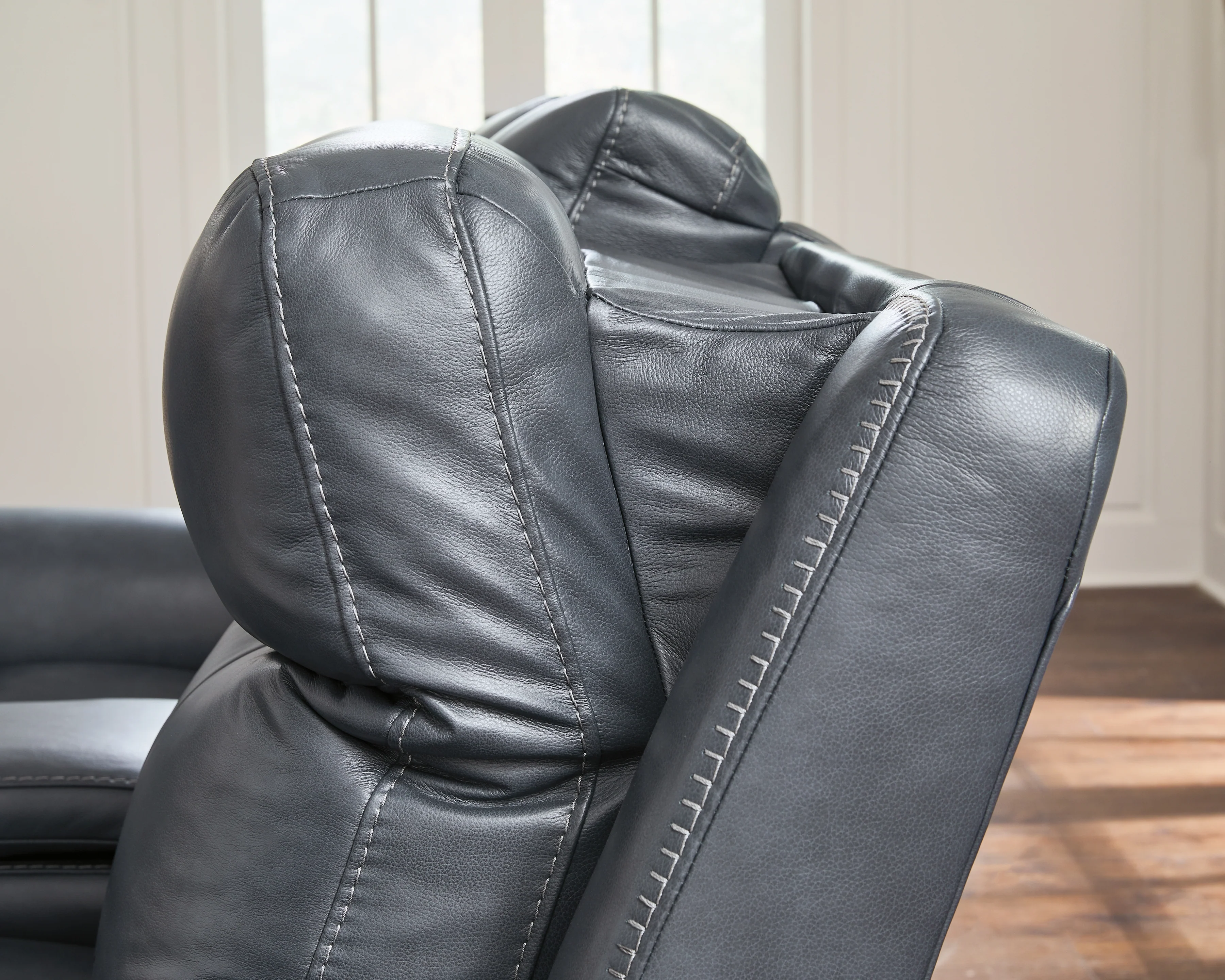 Next Move Admiral PWR REC Loveseat/CON/ADJ HDRST - Image 5