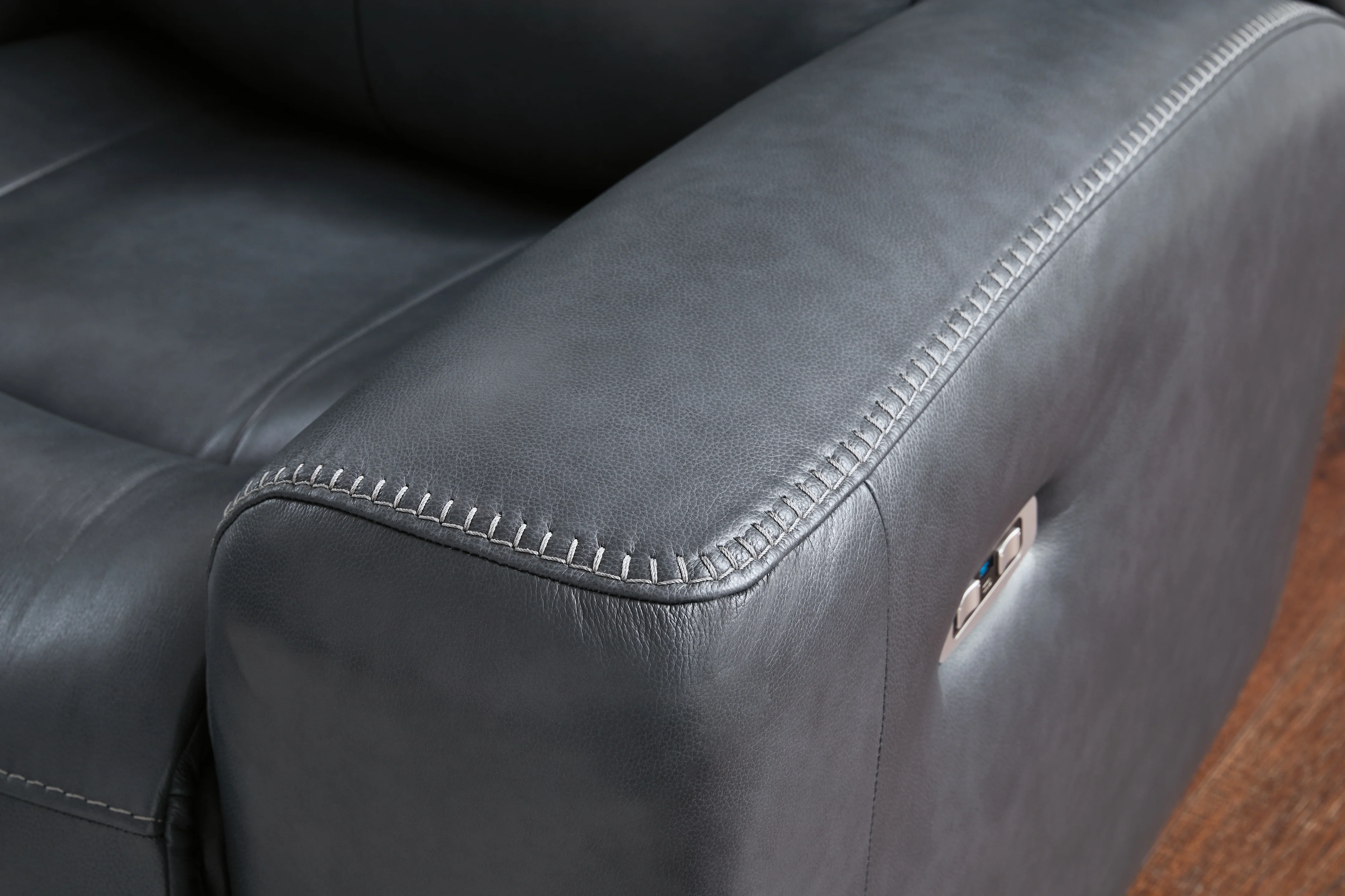 Next Move Admiral PWR REC Loveseat/CON/ADJ HDRST - Image 7
