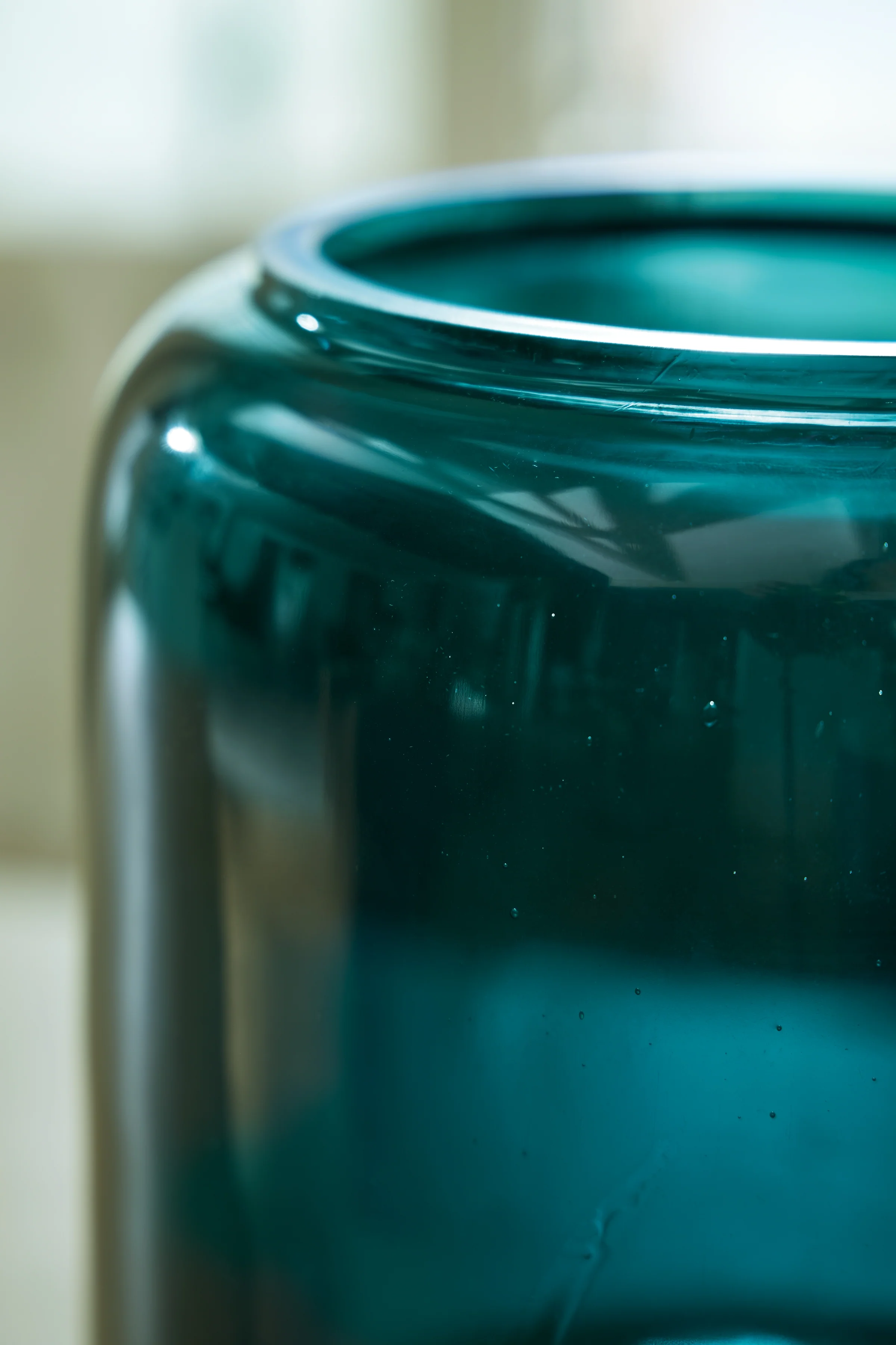 Inisland Teal Vase - Image 3