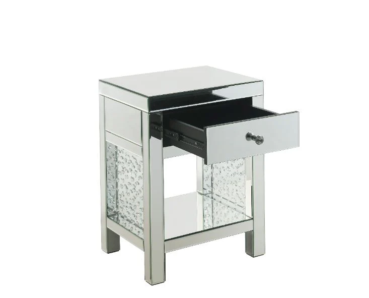Nysa Accent Table - Image 3