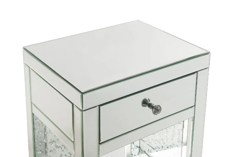 Nysa Accent Table - Image 4