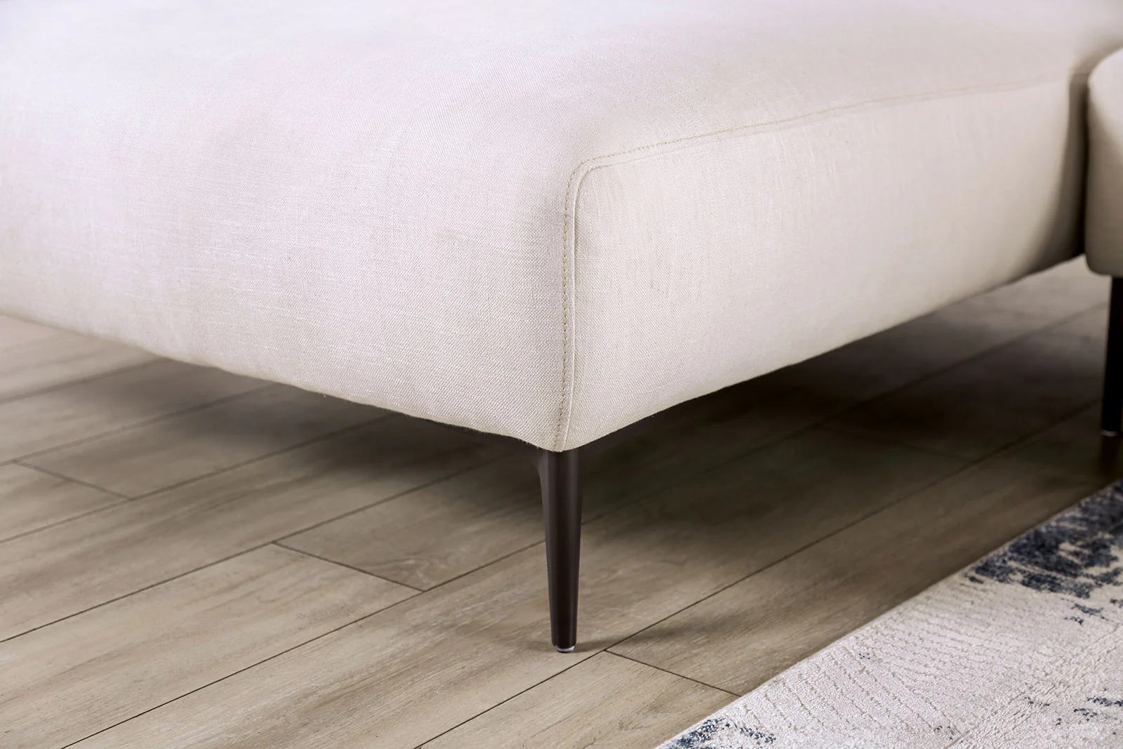 Paderborn Linen White Right Chaise Sectional - Image 3