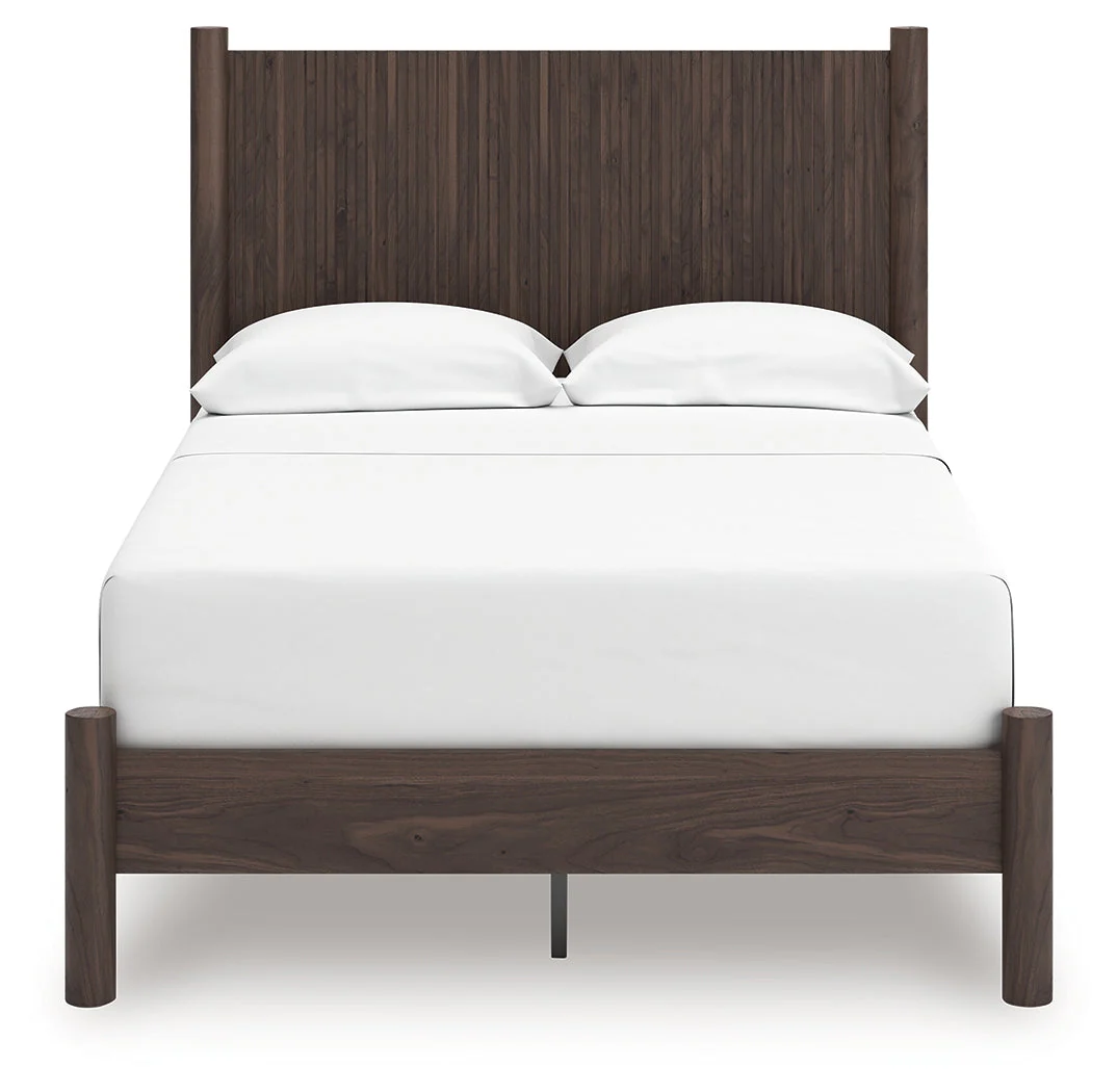 Pamytta Brown Full Panel Platform Bed (Online Special Price) - Image 3